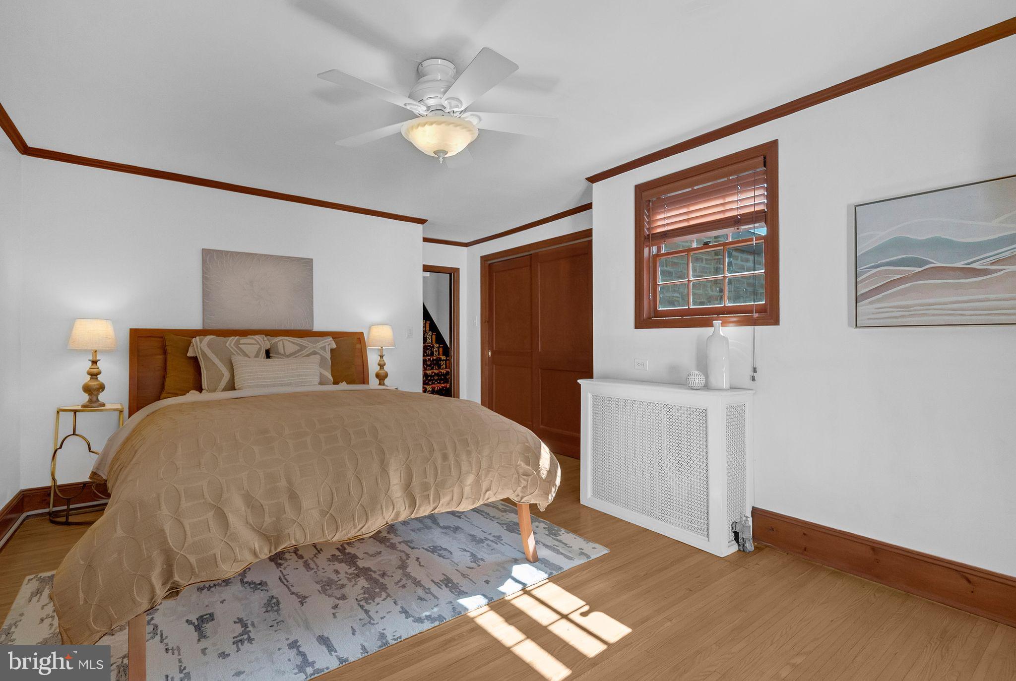 EAST FALLS - Residential