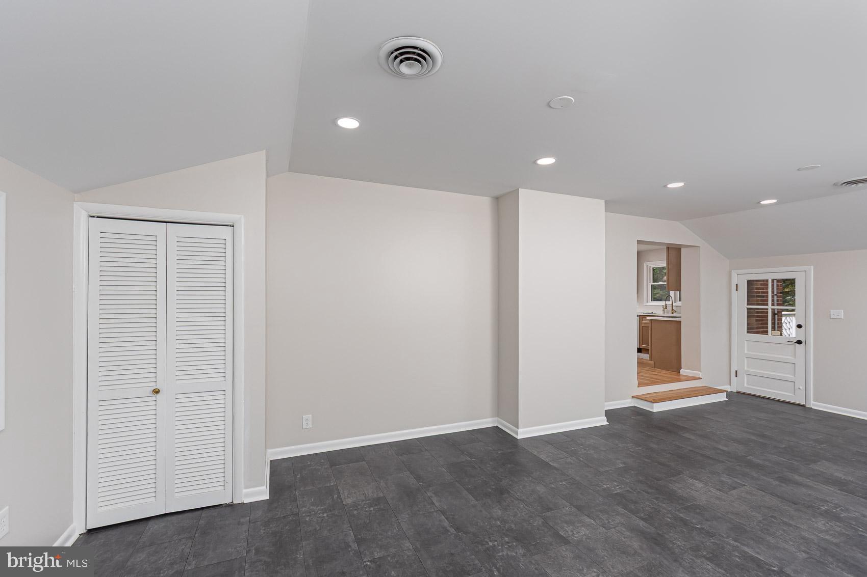 CUB HILL - Residential