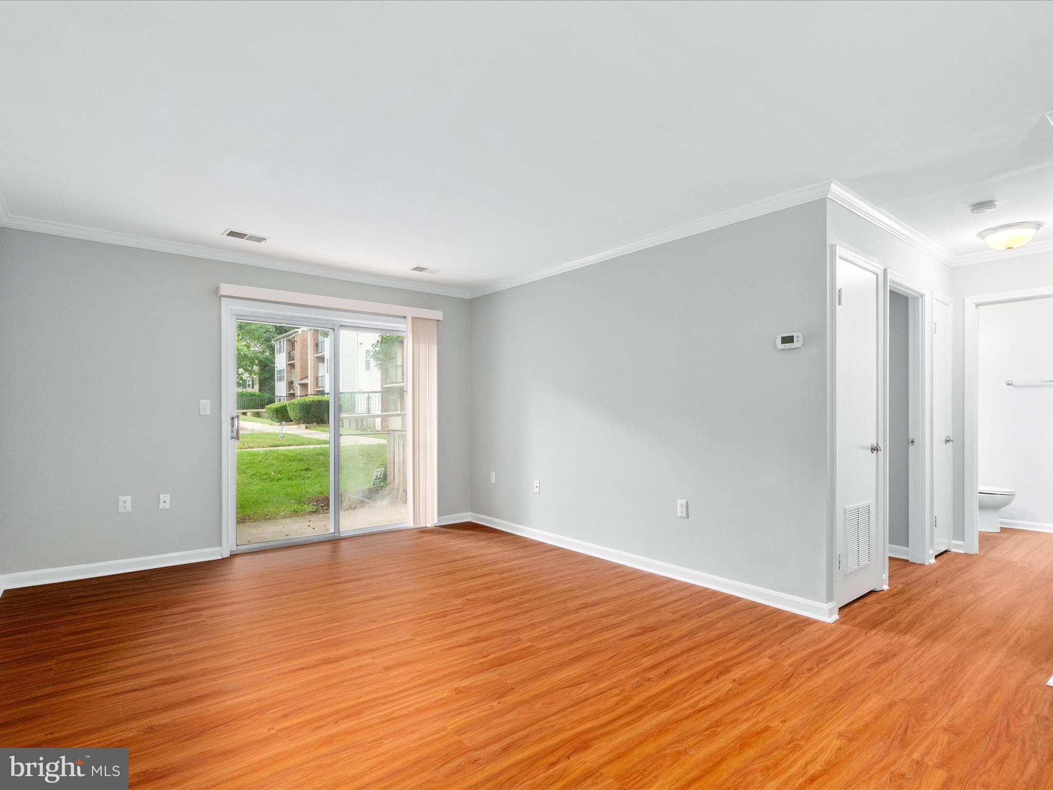 FLOWER HILL - Residential