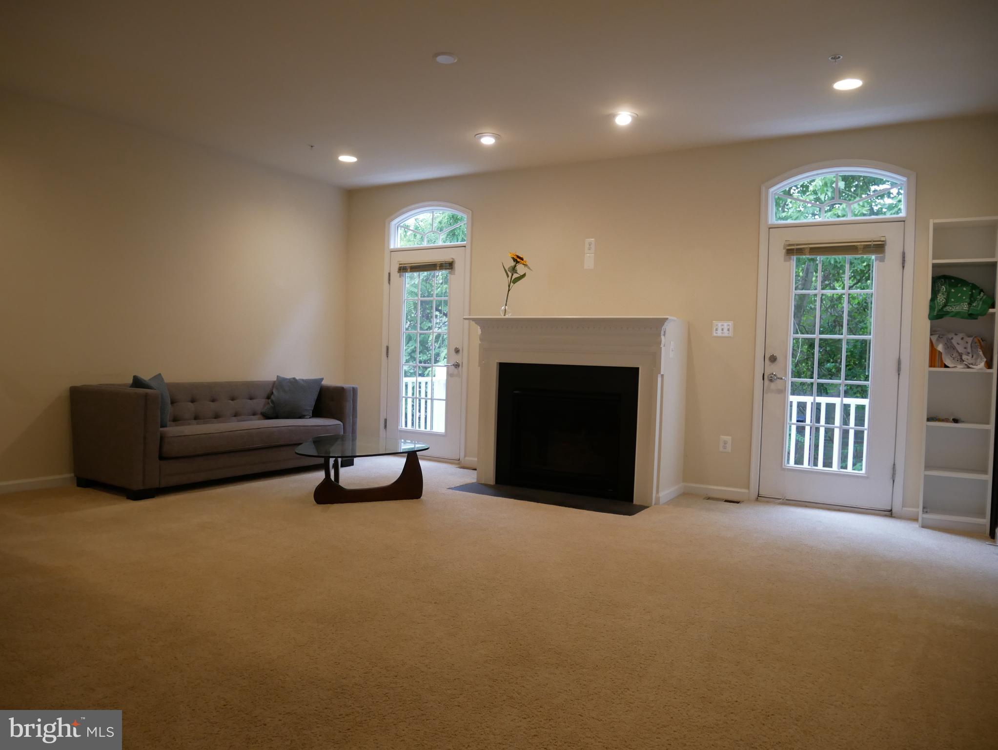 LEESBOROUGH - Residential Lease