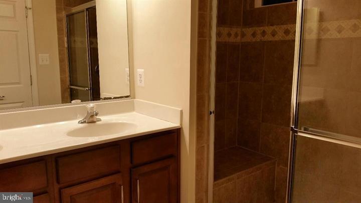 LEESBOROUGH - Residential Lease