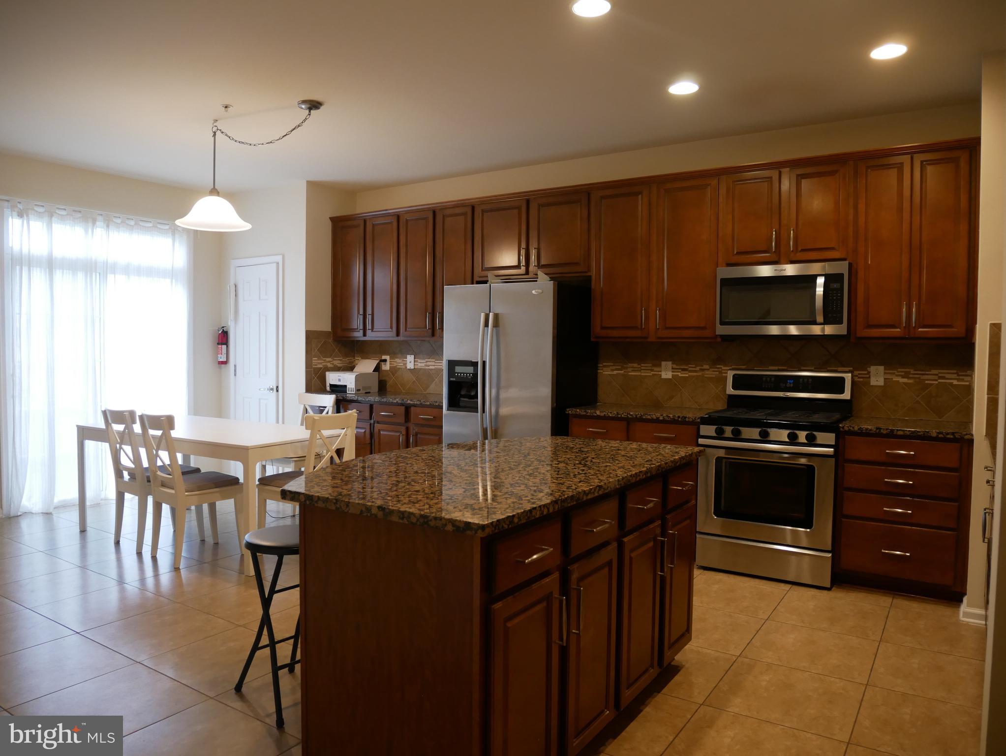 LEESBOROUGH - Residential Lease