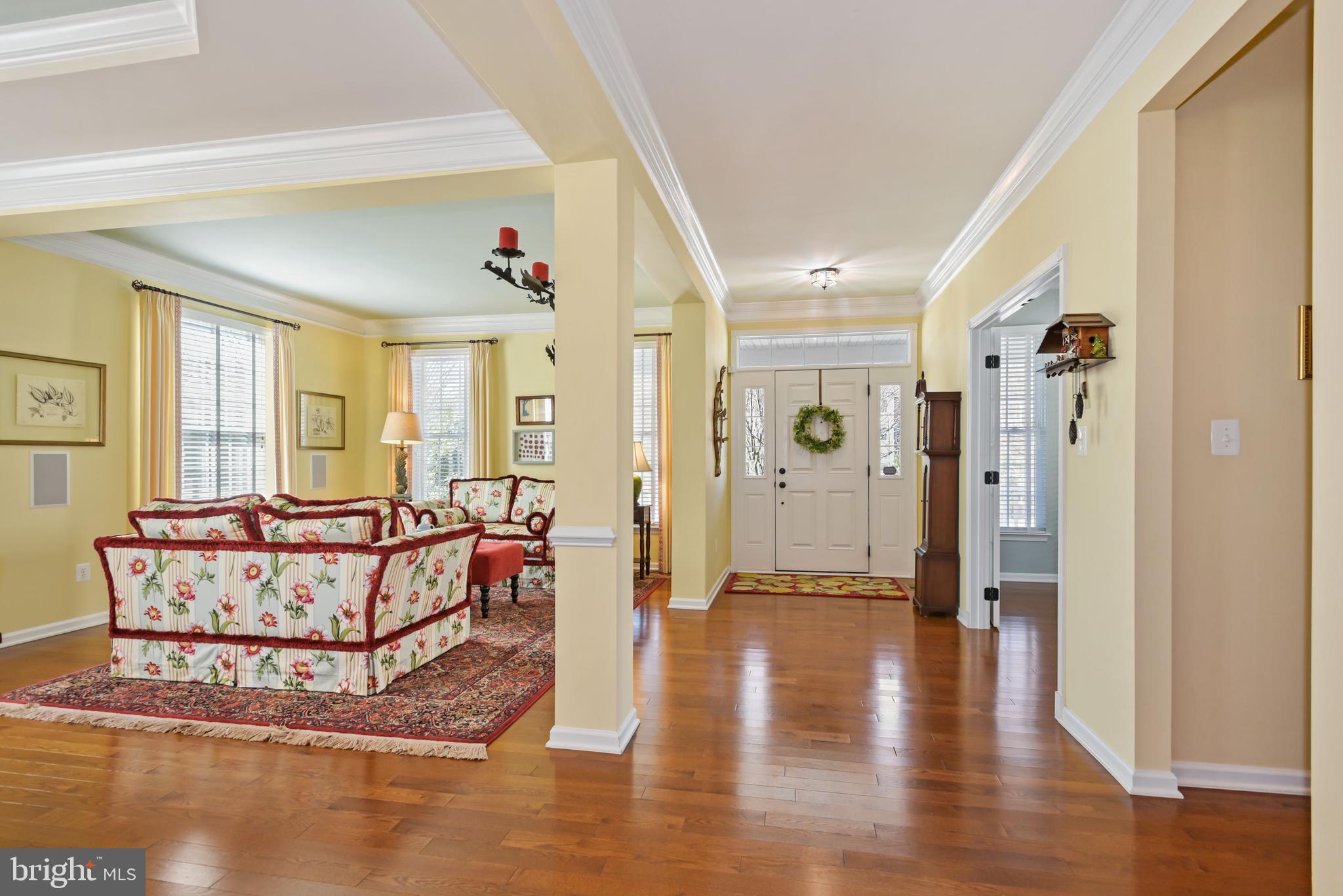 SOUTH RIDING - Residential