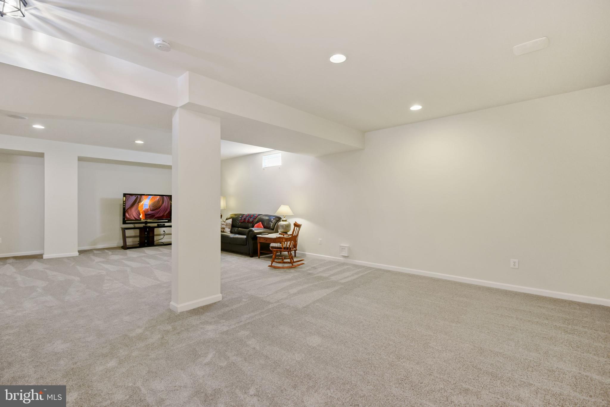 SOUTH RIDING - Residential