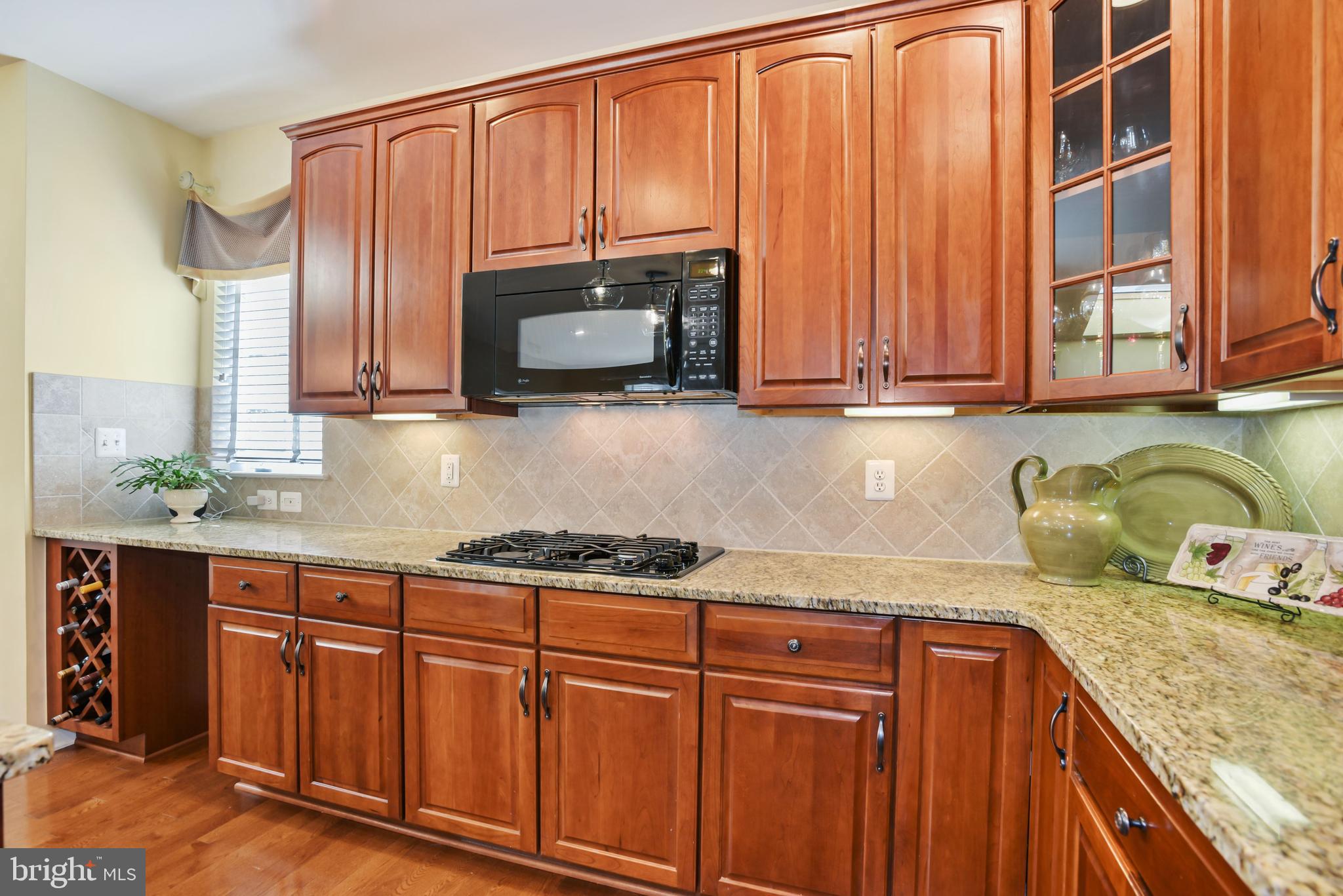 SOUTH RIDING - Residential