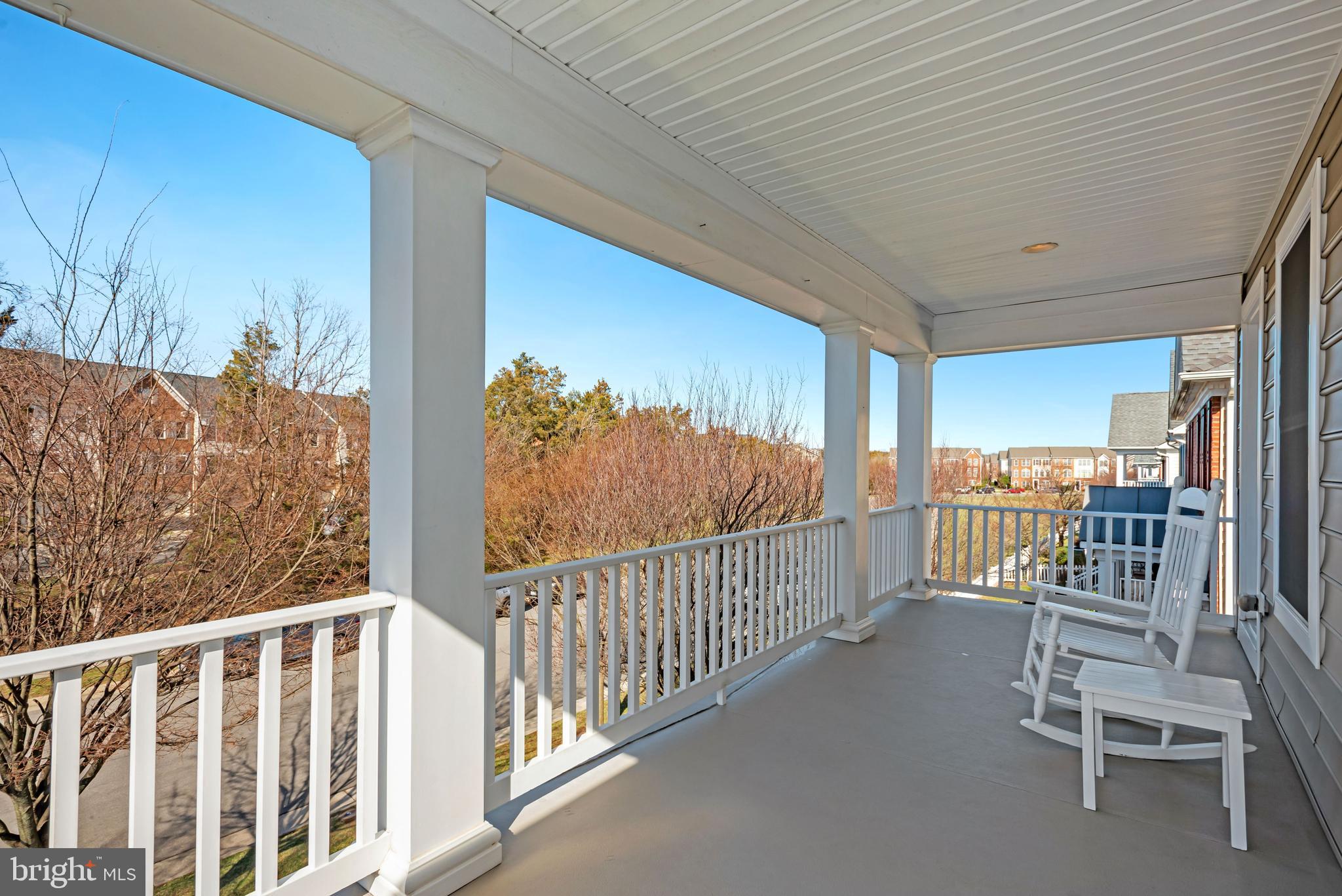 SOUTH RIDING - Residential