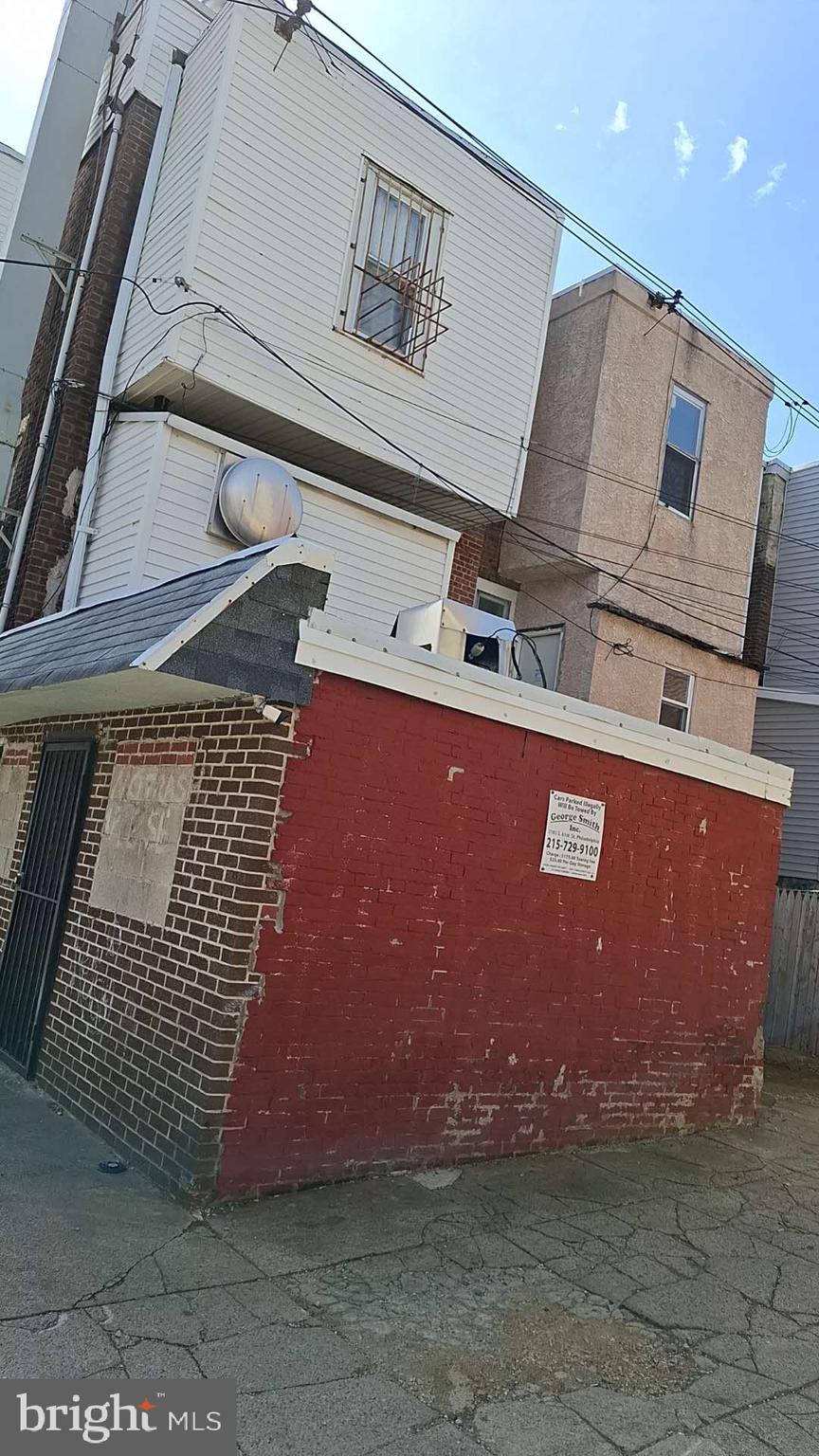 PHILADELPHIA - Residential