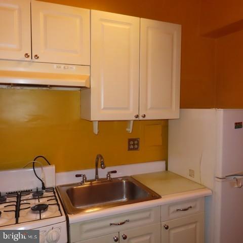 1 SCOTT CIRCLE NW 419