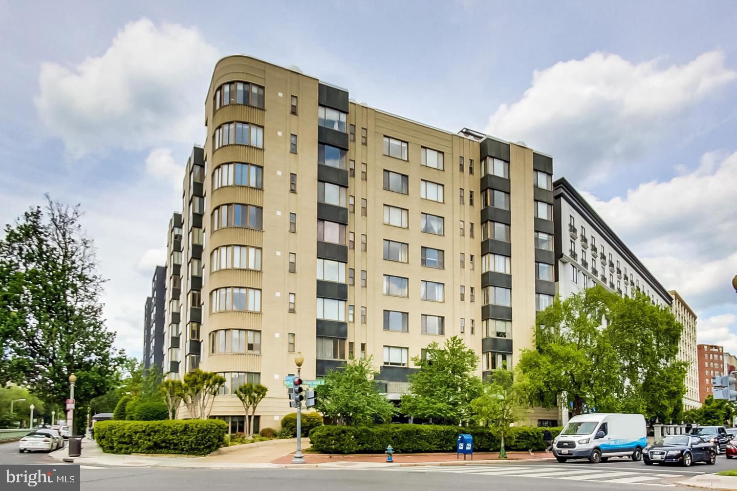 1 SCOTT CIRCLE NW 419