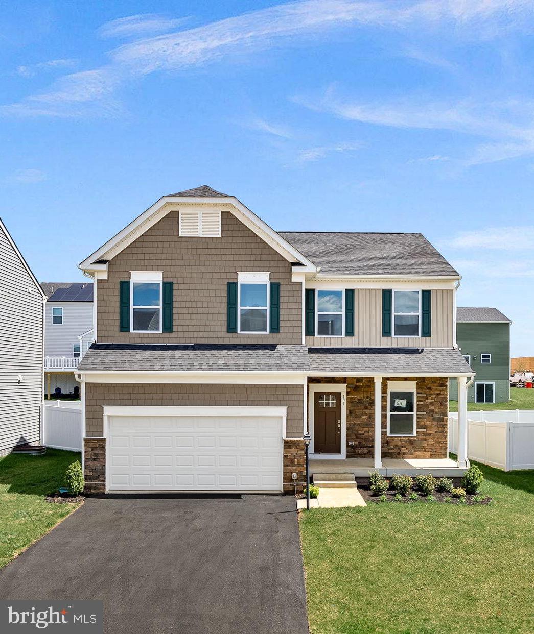 HUNTWELL WEST - Residential