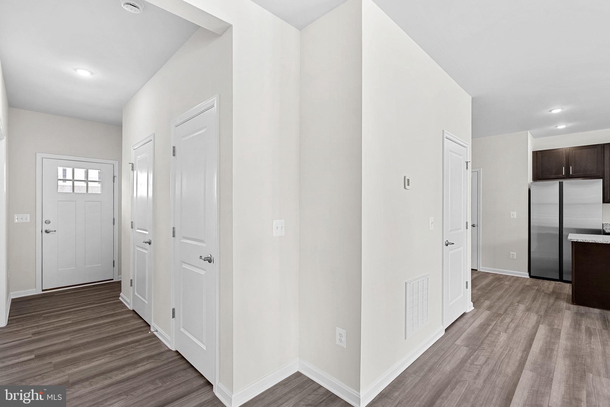 HUNTWELL WEST - Residential