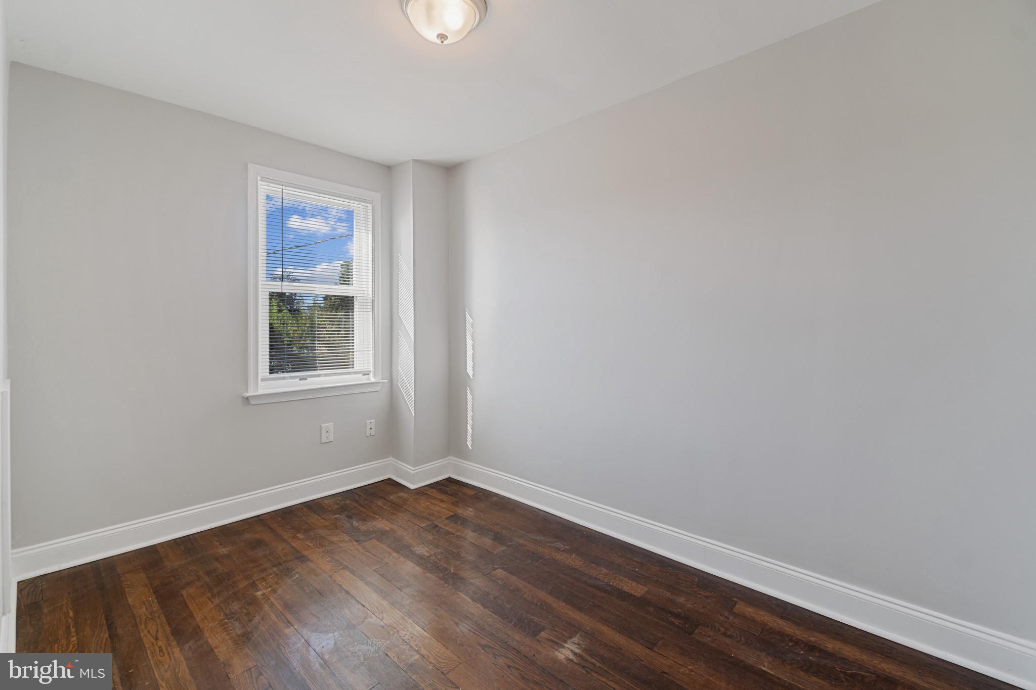 DUNDALK - Residential Lease