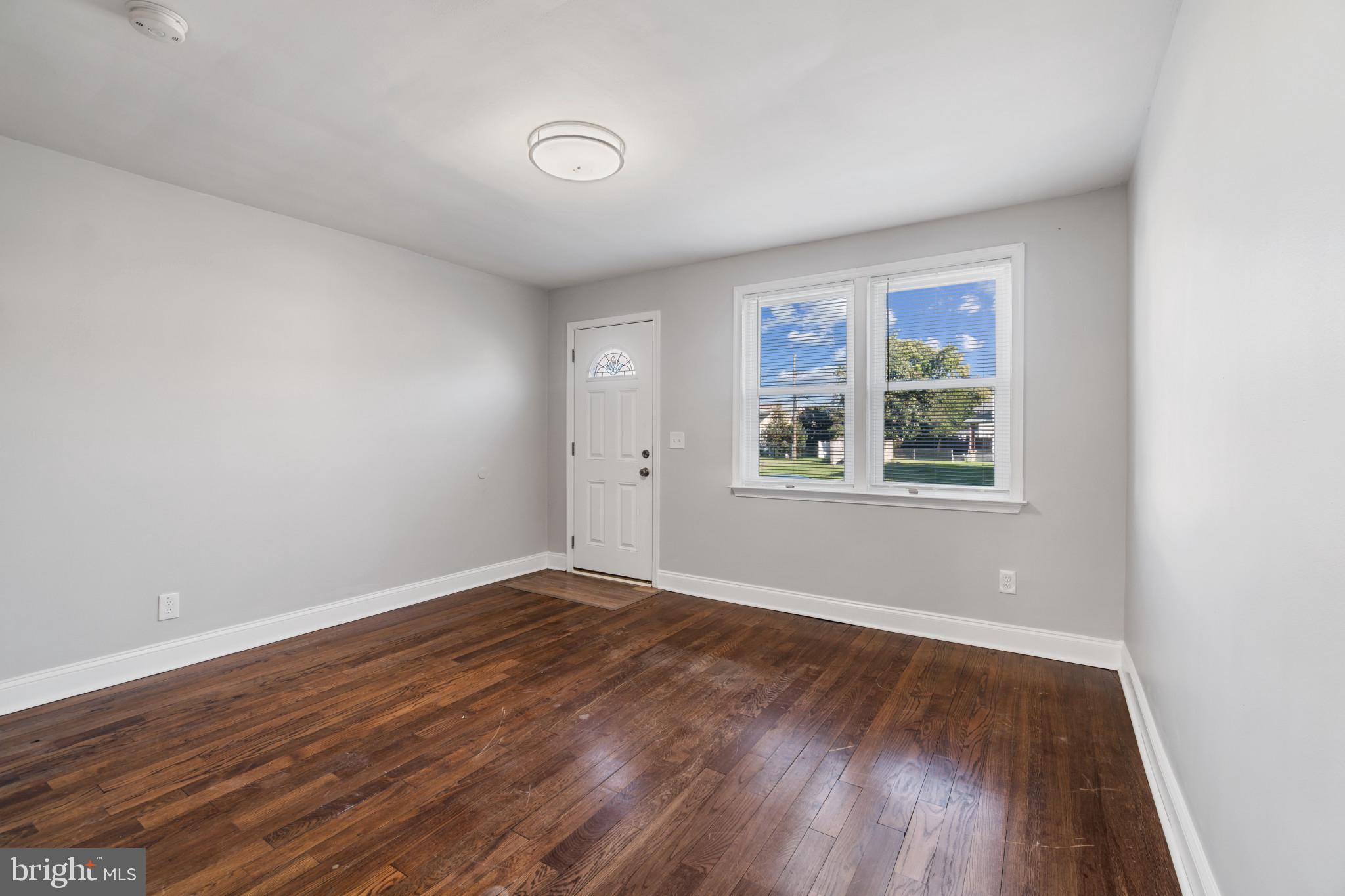 DUNDALK - Residential Lease