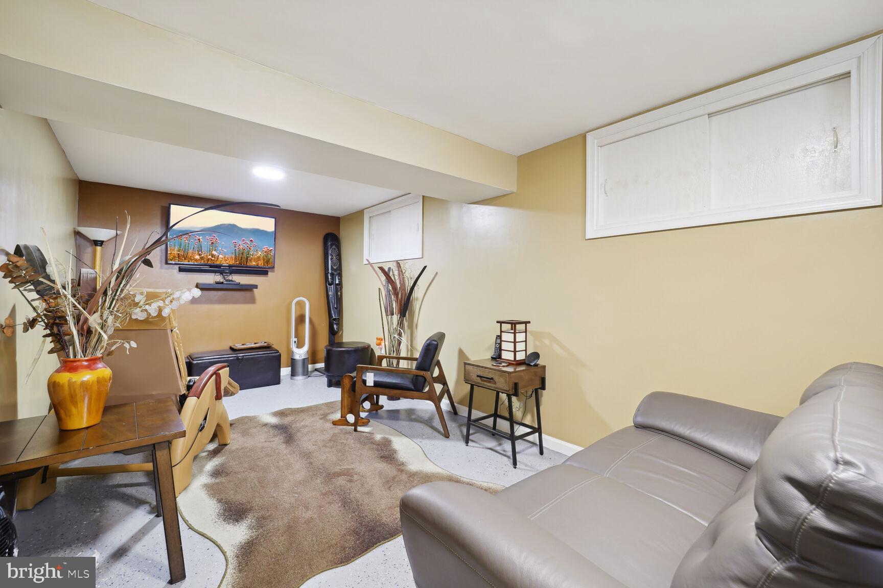 GLENARDEN HEIGHTS - Residential