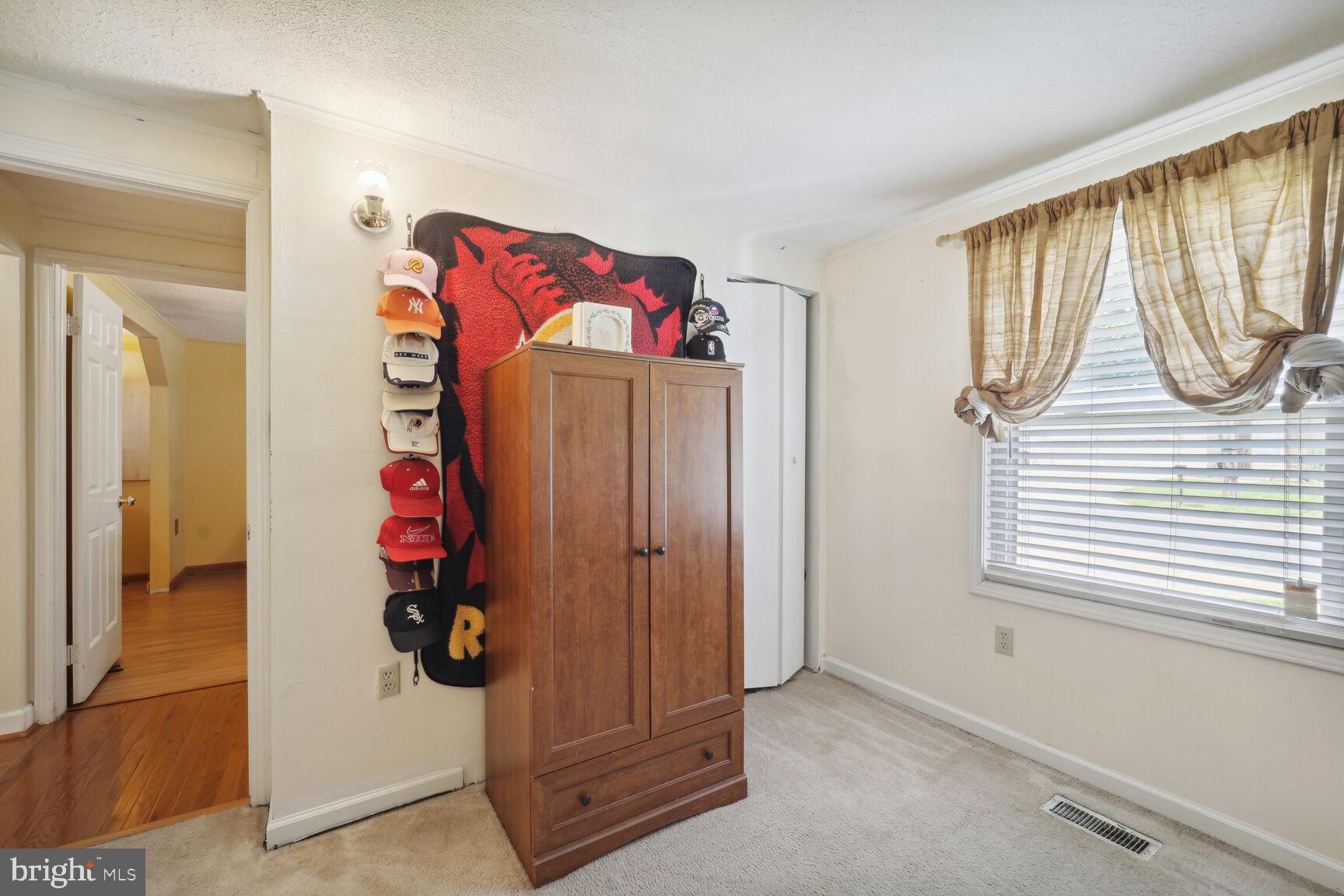 GLENARDEN HEIGHTS - Residential