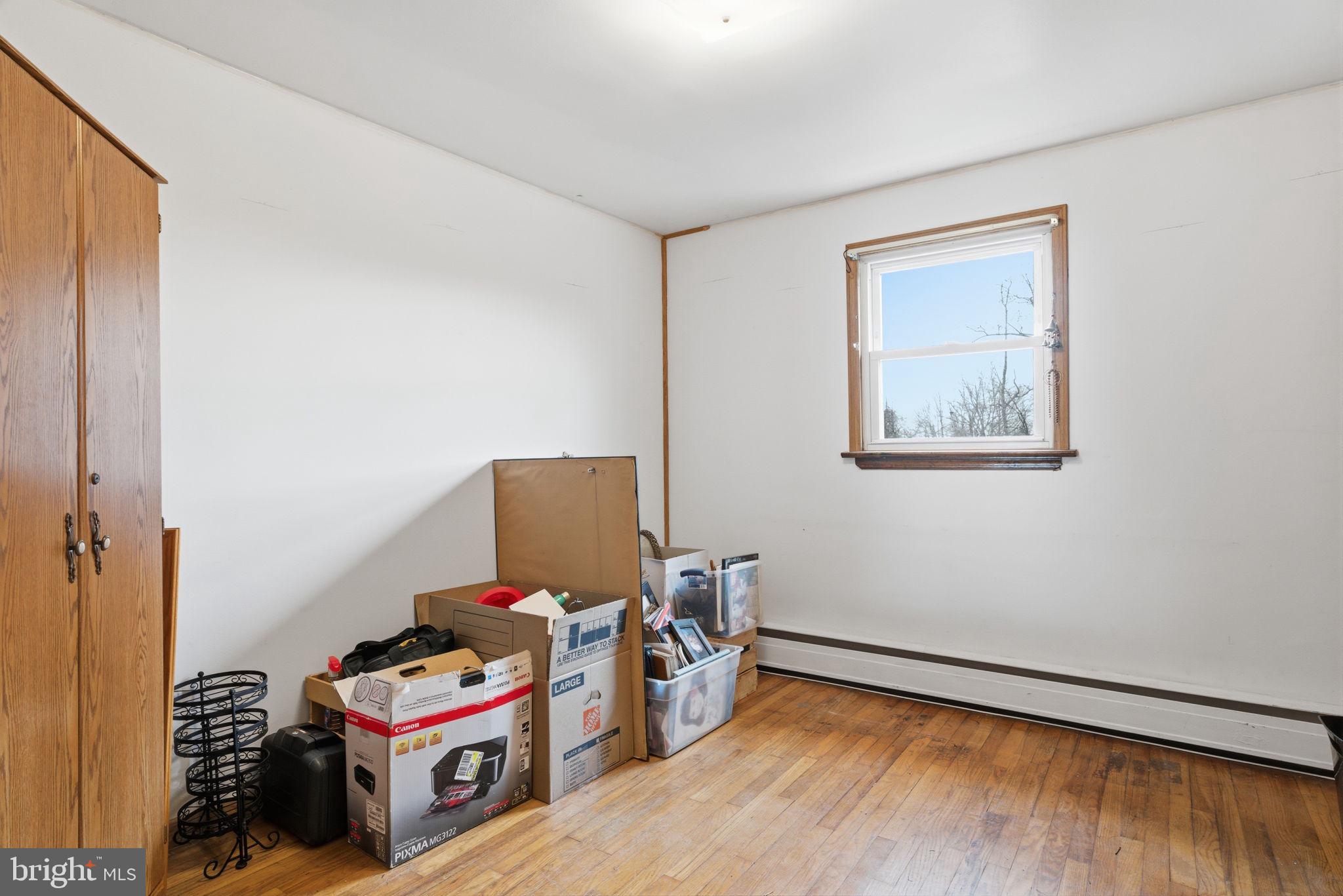 NESHAMINY VALLEY - Residential