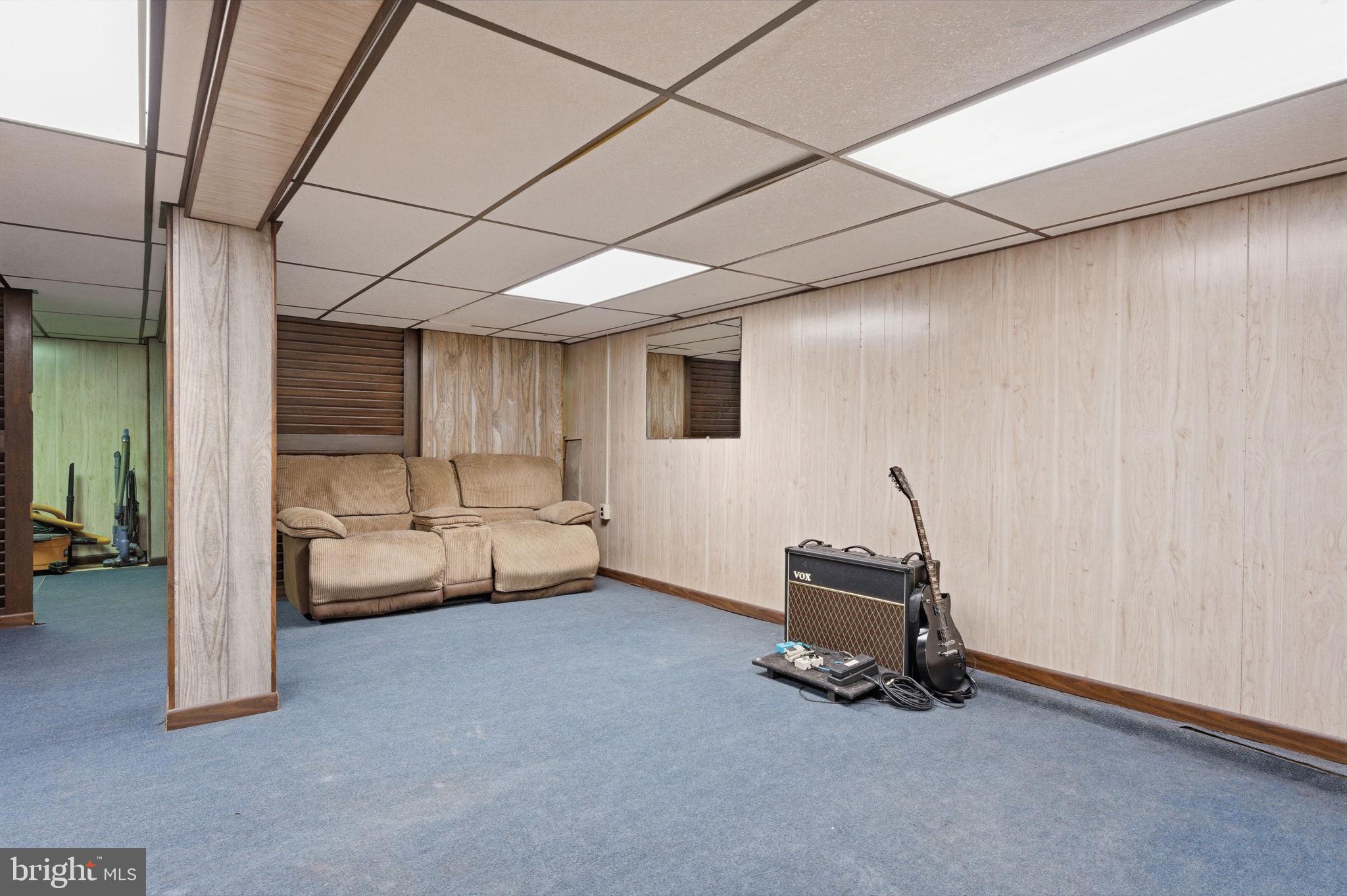 NESHAMINY VALLEY - Residential