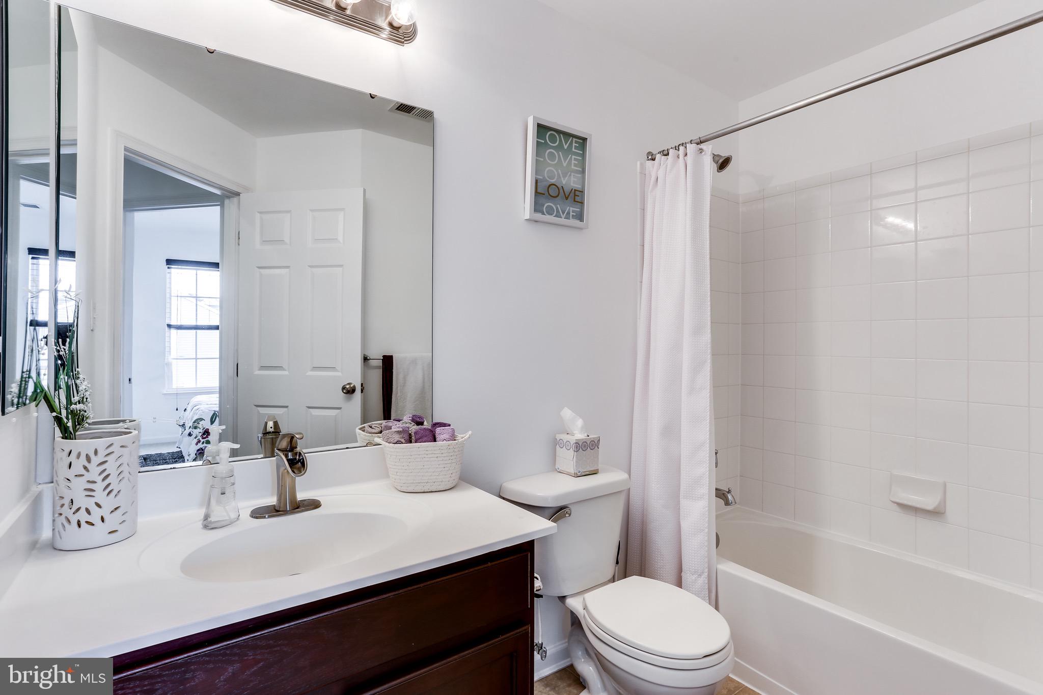 TANYARD SPRINGS - Residential