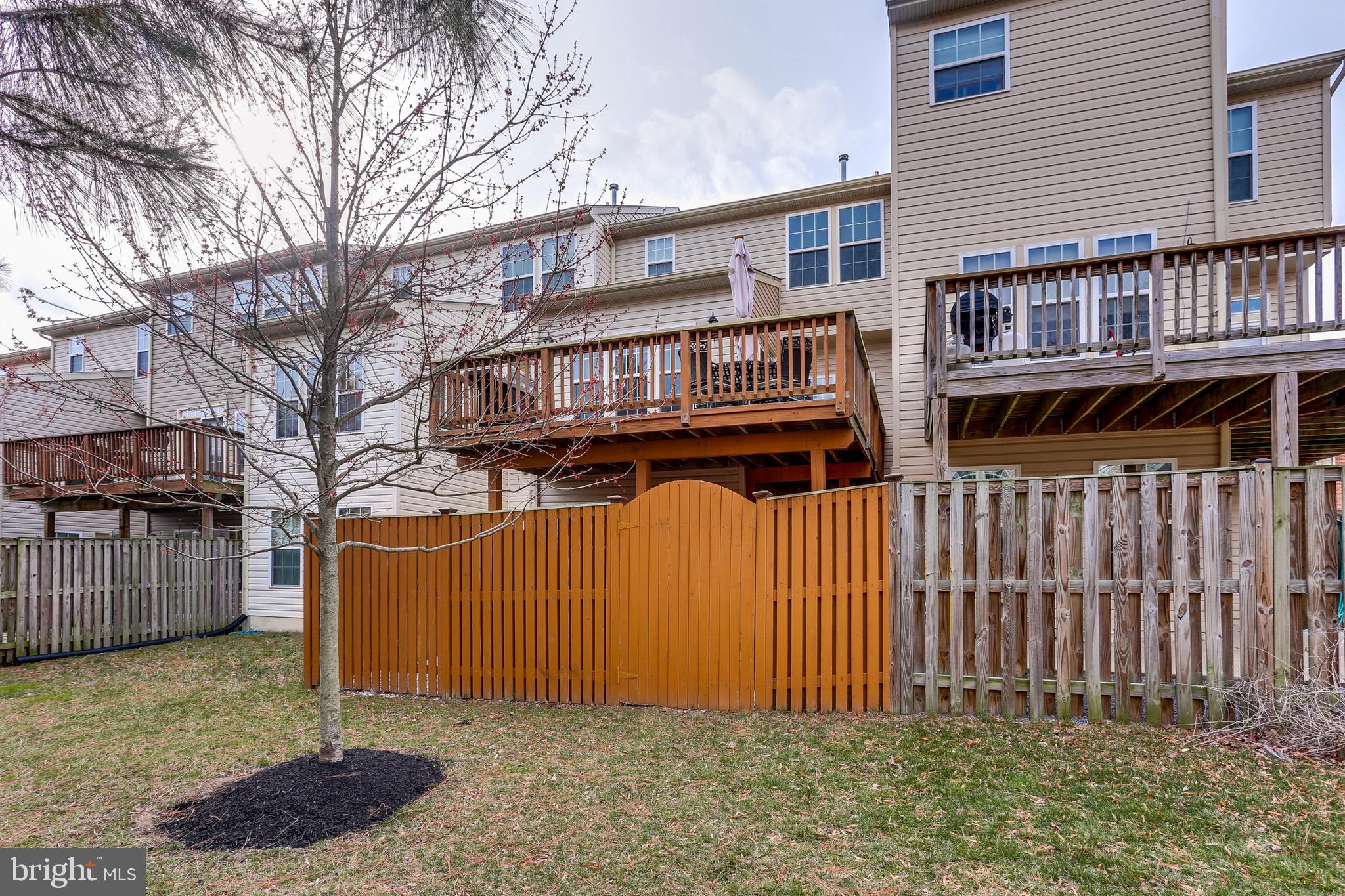 TANYARD SPRINGS - Residential