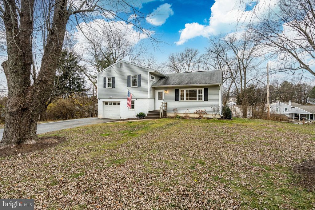 Photo of 1324 Oakwood Avenue, WEST CHESTER, PA 19380 (MLS # PACT2114520)
