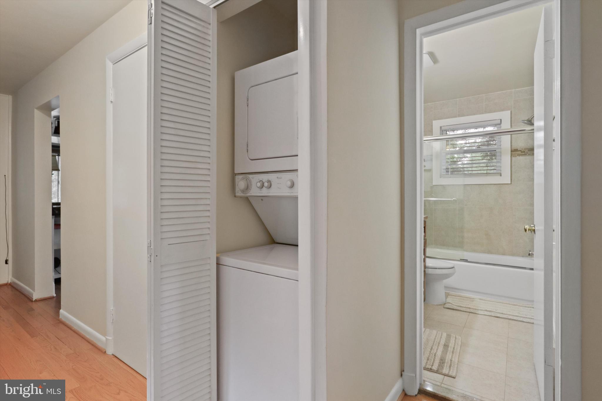 MAYWOOD - Residential