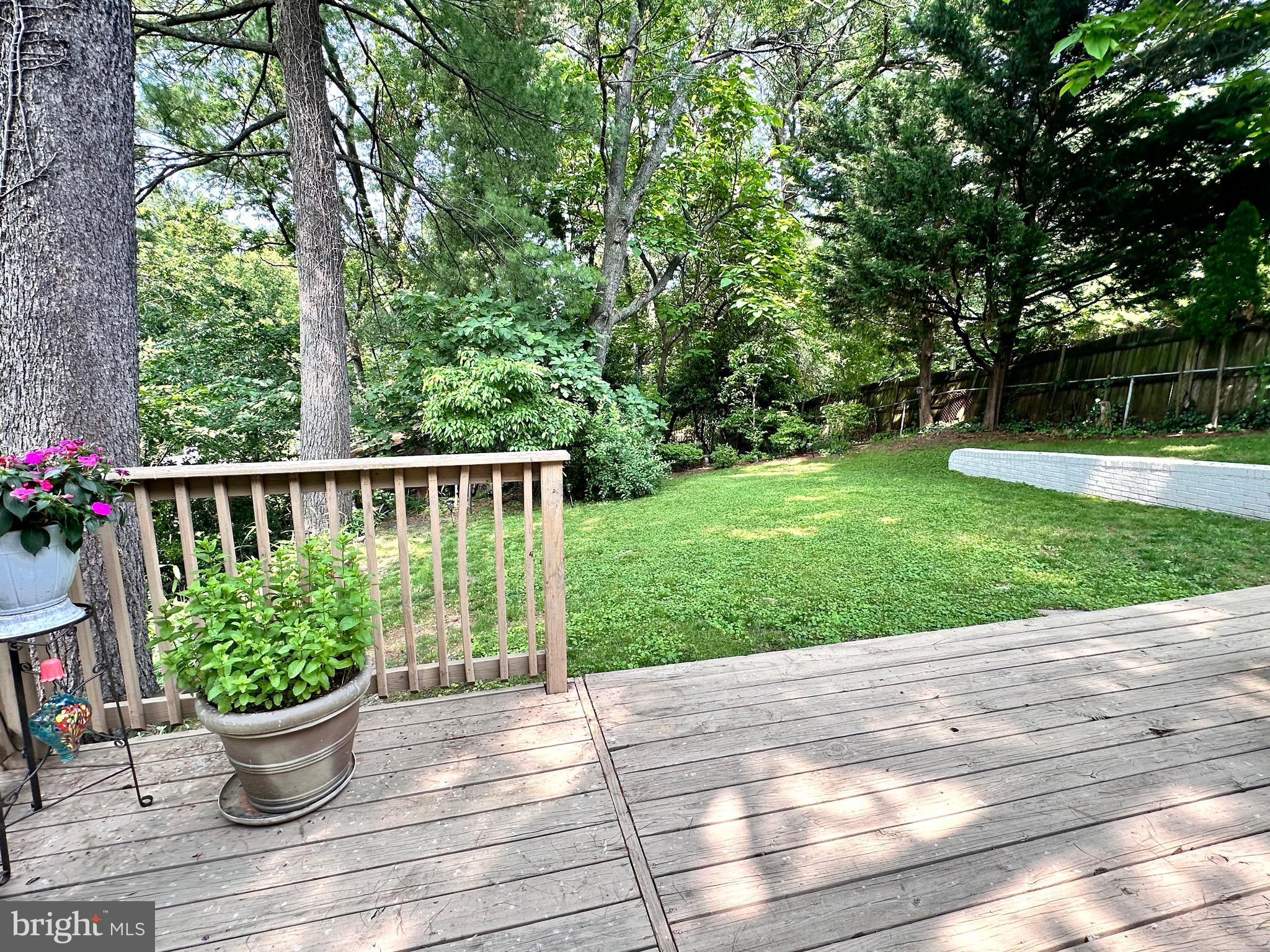 MAYWOOD - Residential