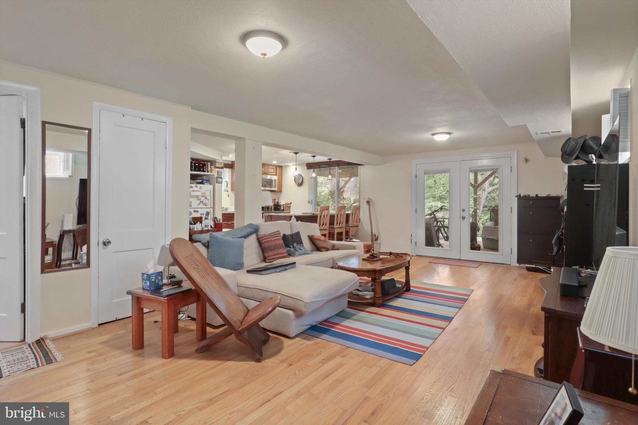 MAYWOOD - Residential