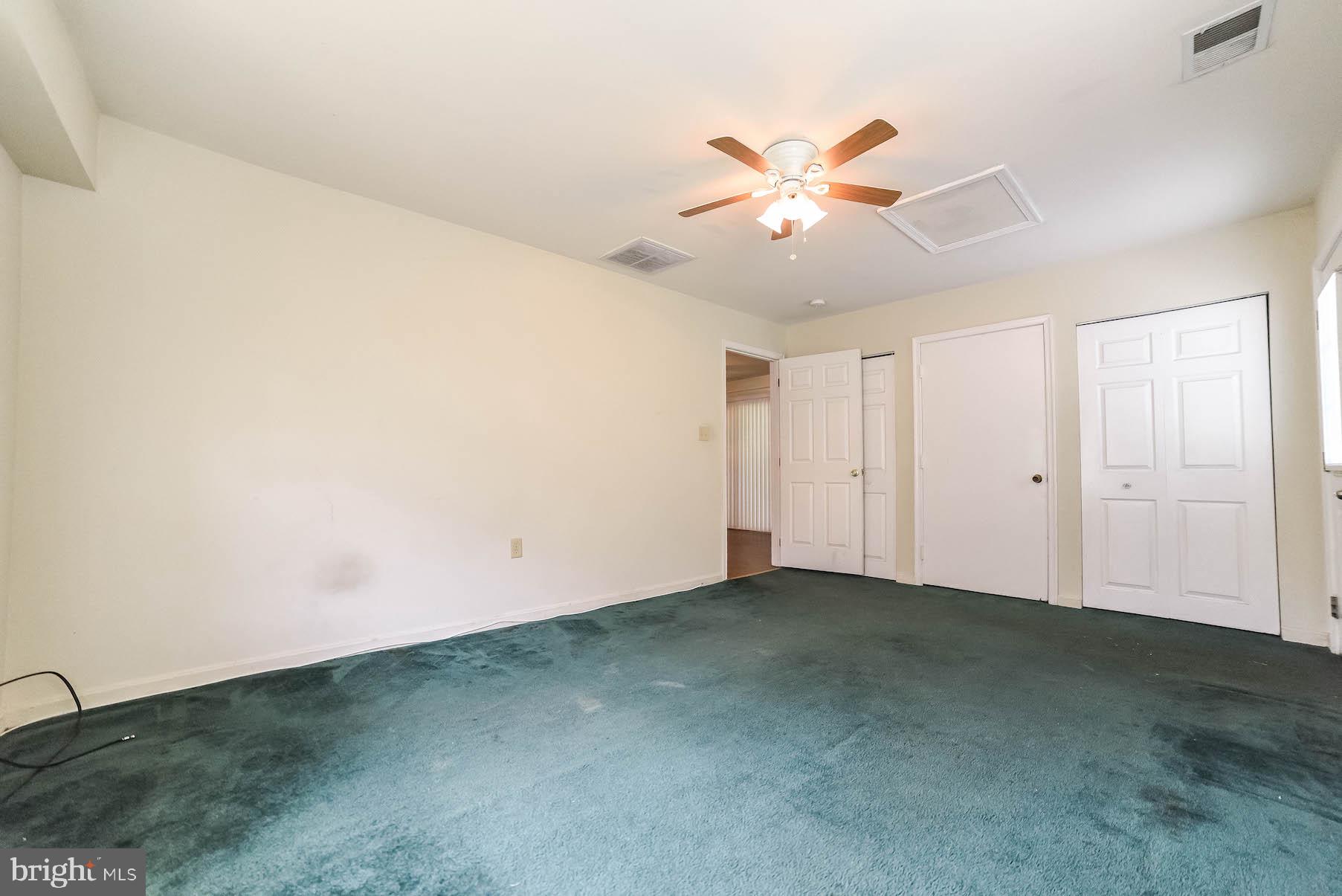 ST CHARLES - CARRINGTON - Residential