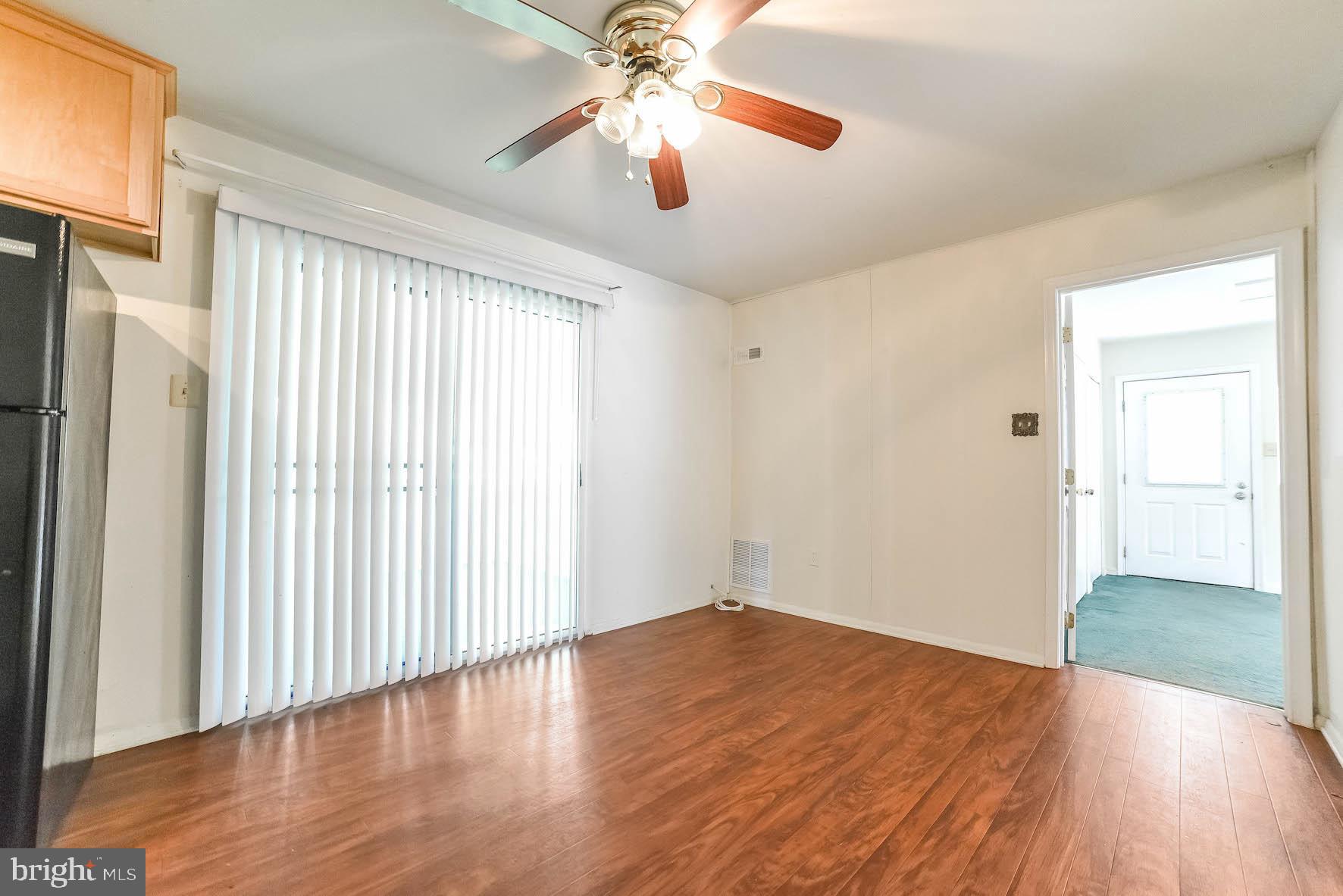 ST CHARLES - CARRINGTON - Residential