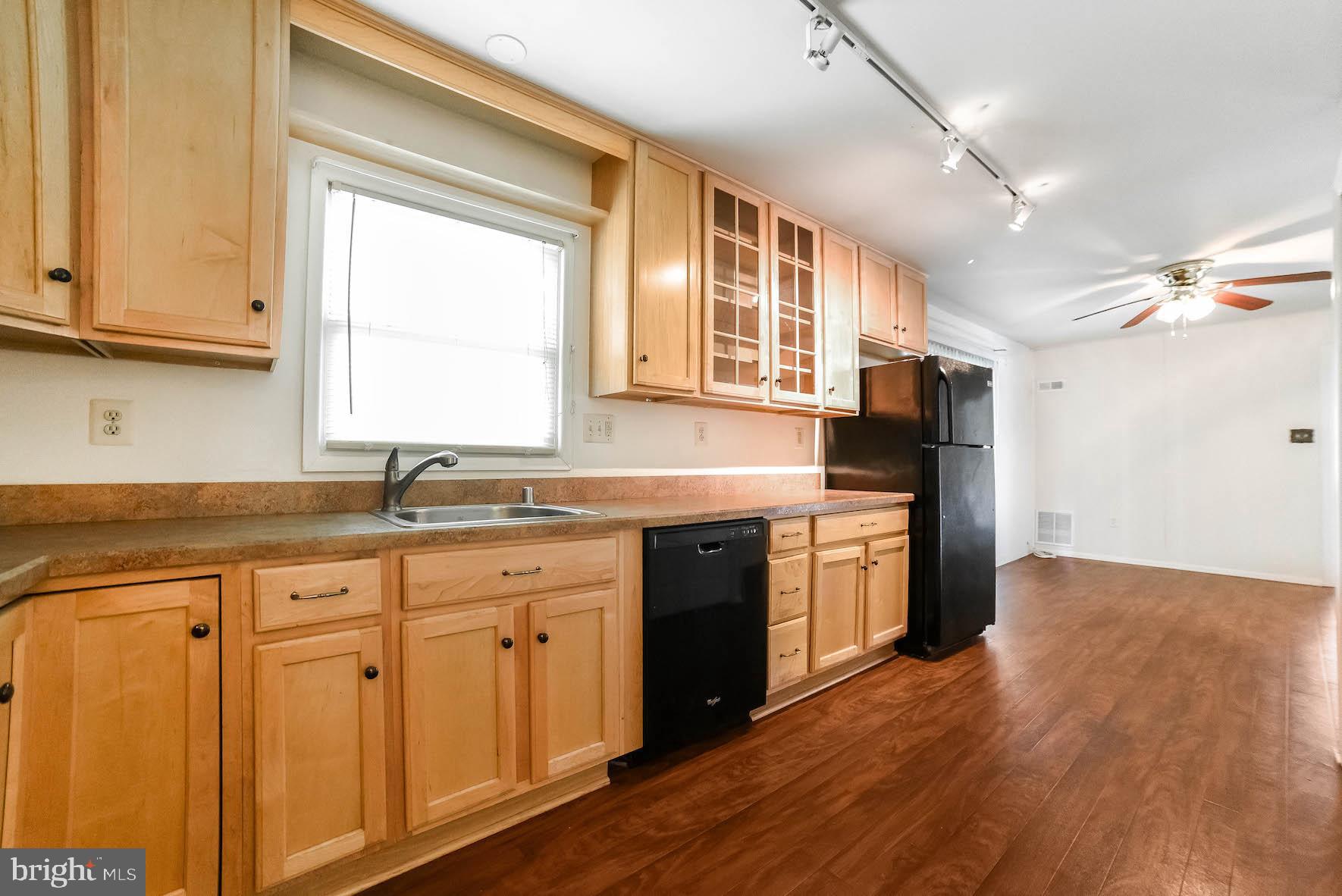 ST CHARLES - CARRINGTON - Residential