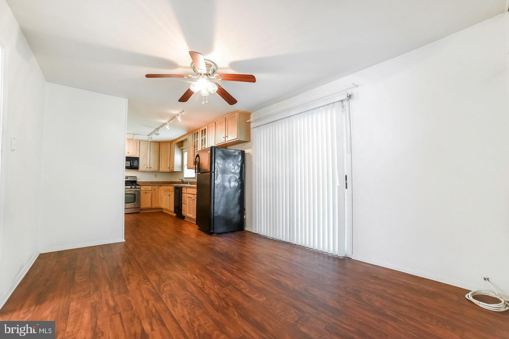 ST CHARLES - CARRINGTON - Residential