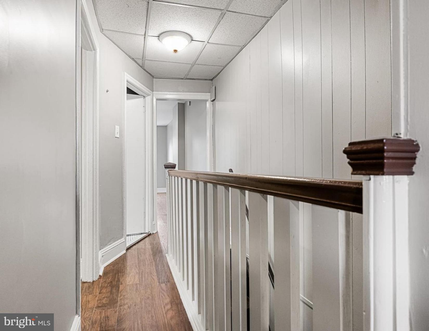 ARONIMINK ESTATES - Residential Lease