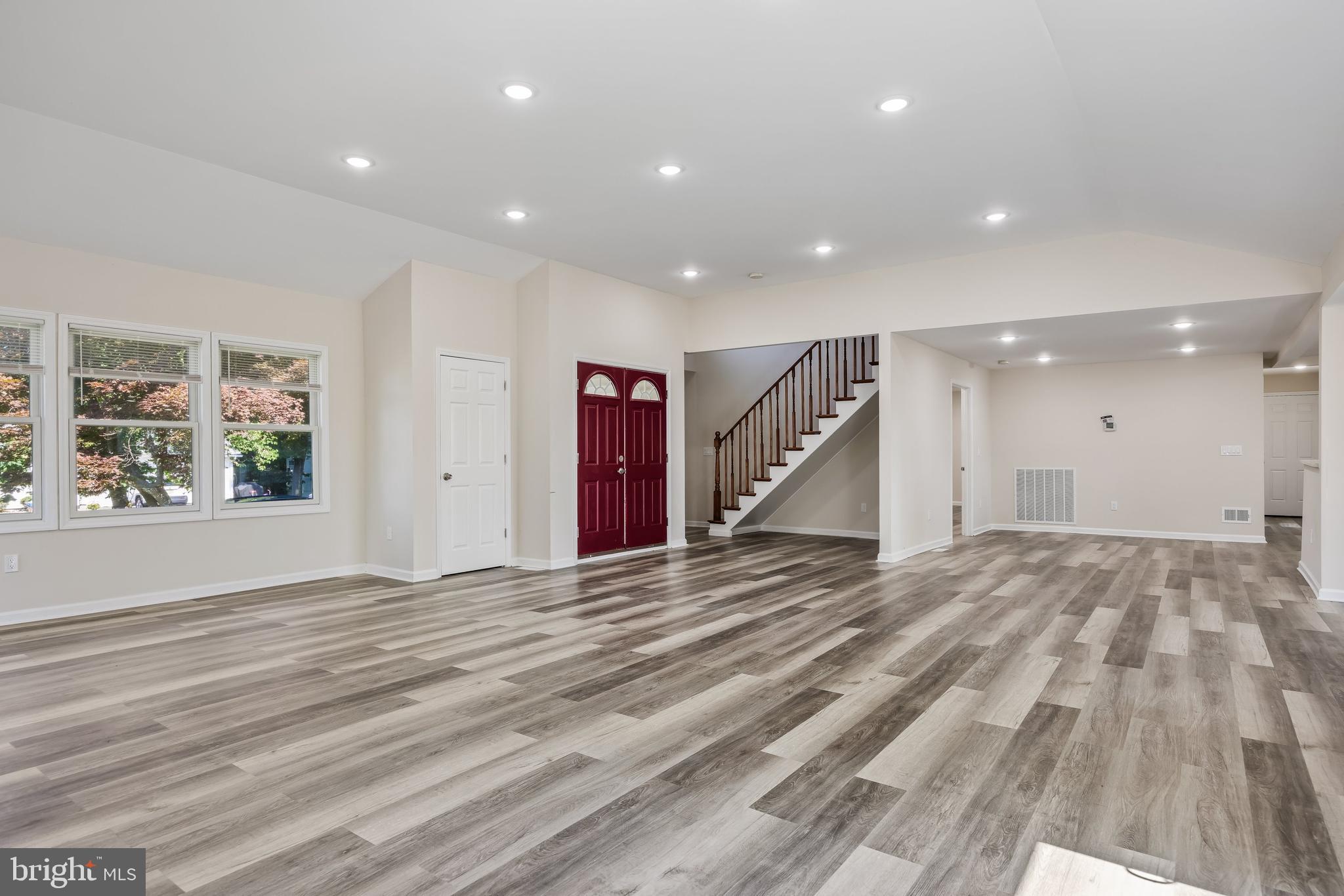 55 SHAWNEE AVE
