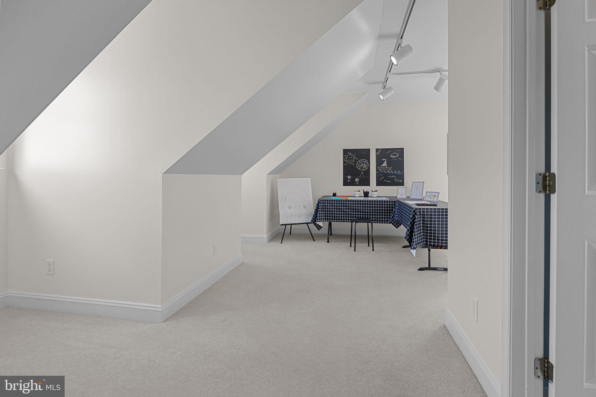 SOLY ESTATES - Residential