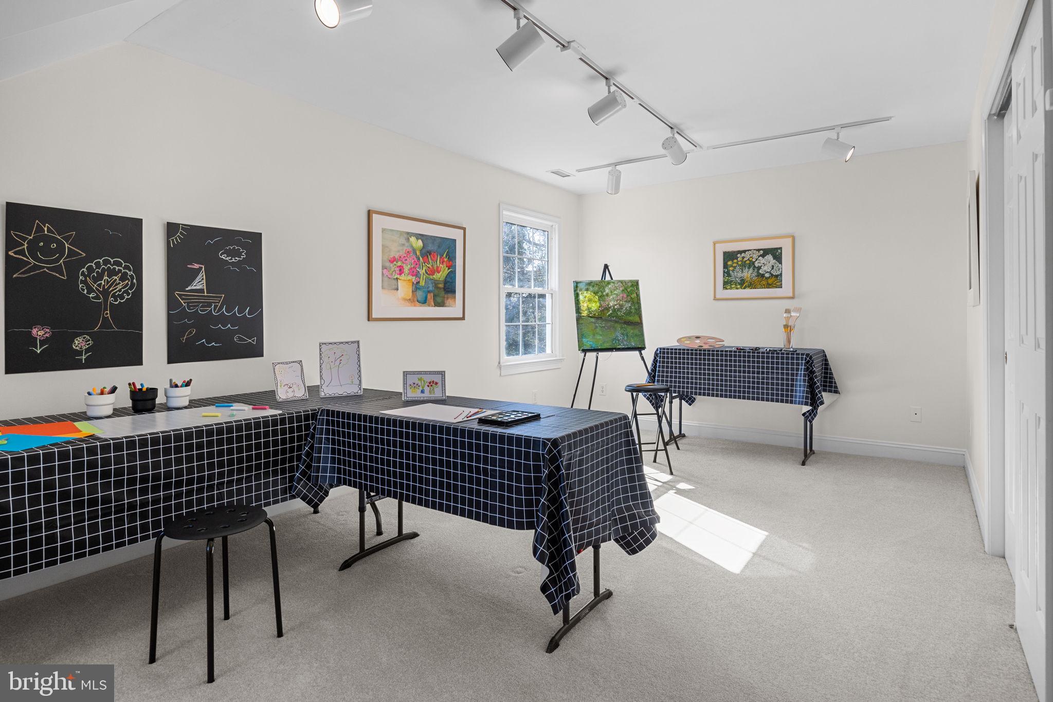 SOLY ESTATES - Residential