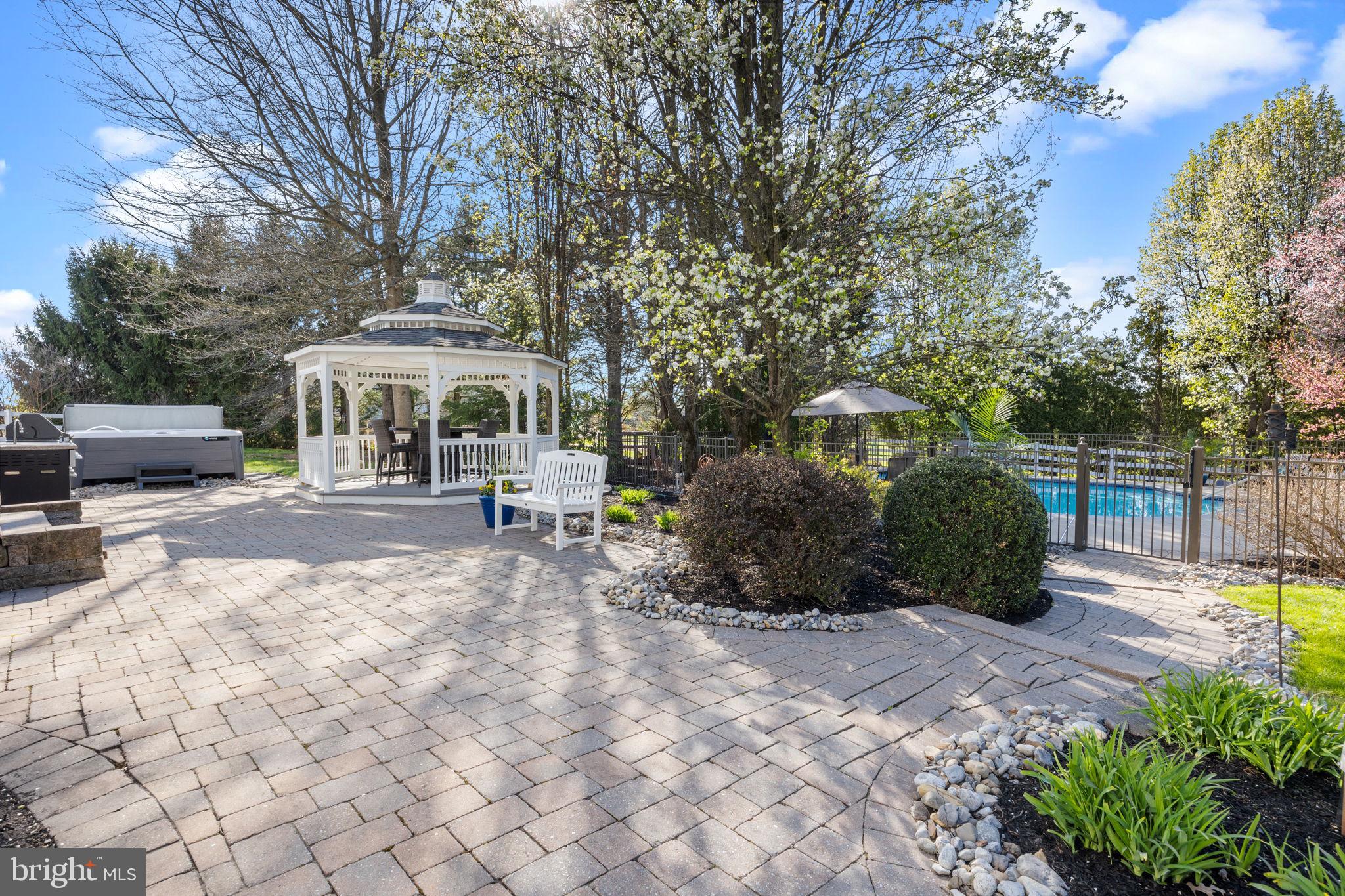 SOLY ESTATES - Residential