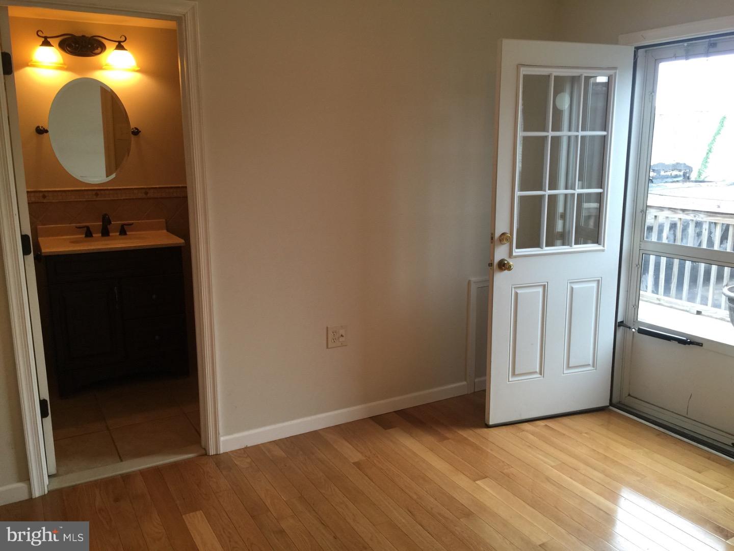OLDE KENSINGTON - Residential Lease