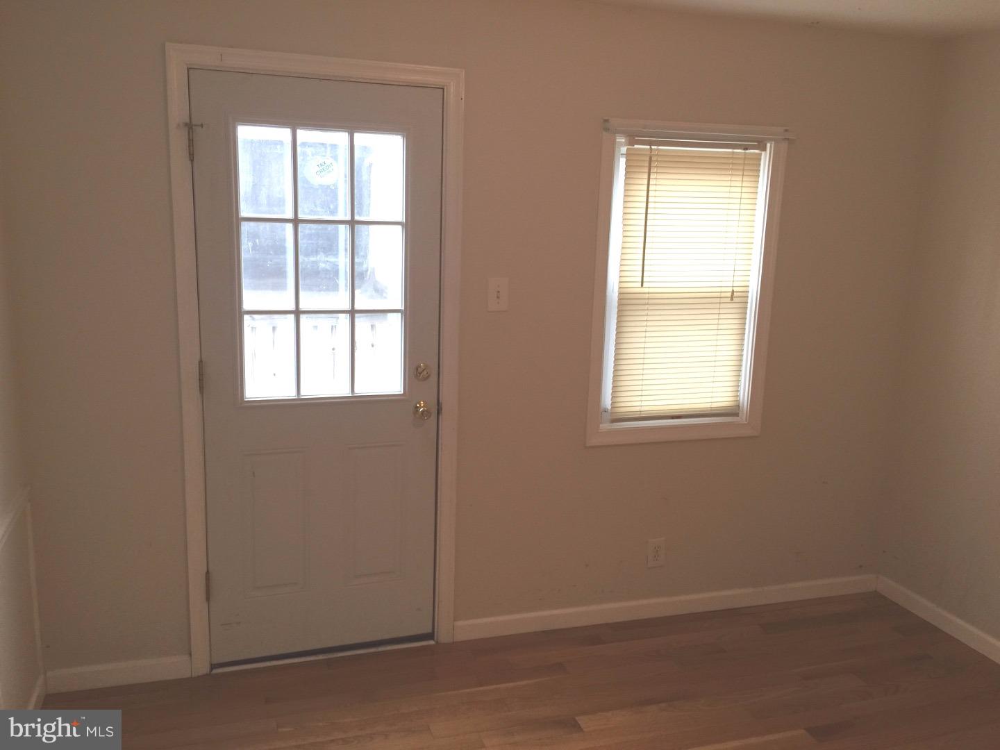 OLDE KENSINGTON - Residential Lease