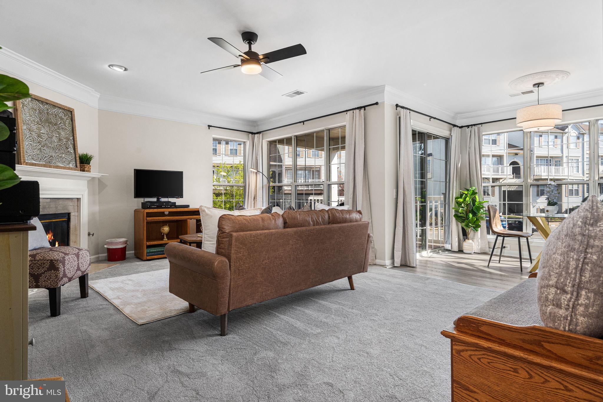 GUNSTON CORNER - Residential