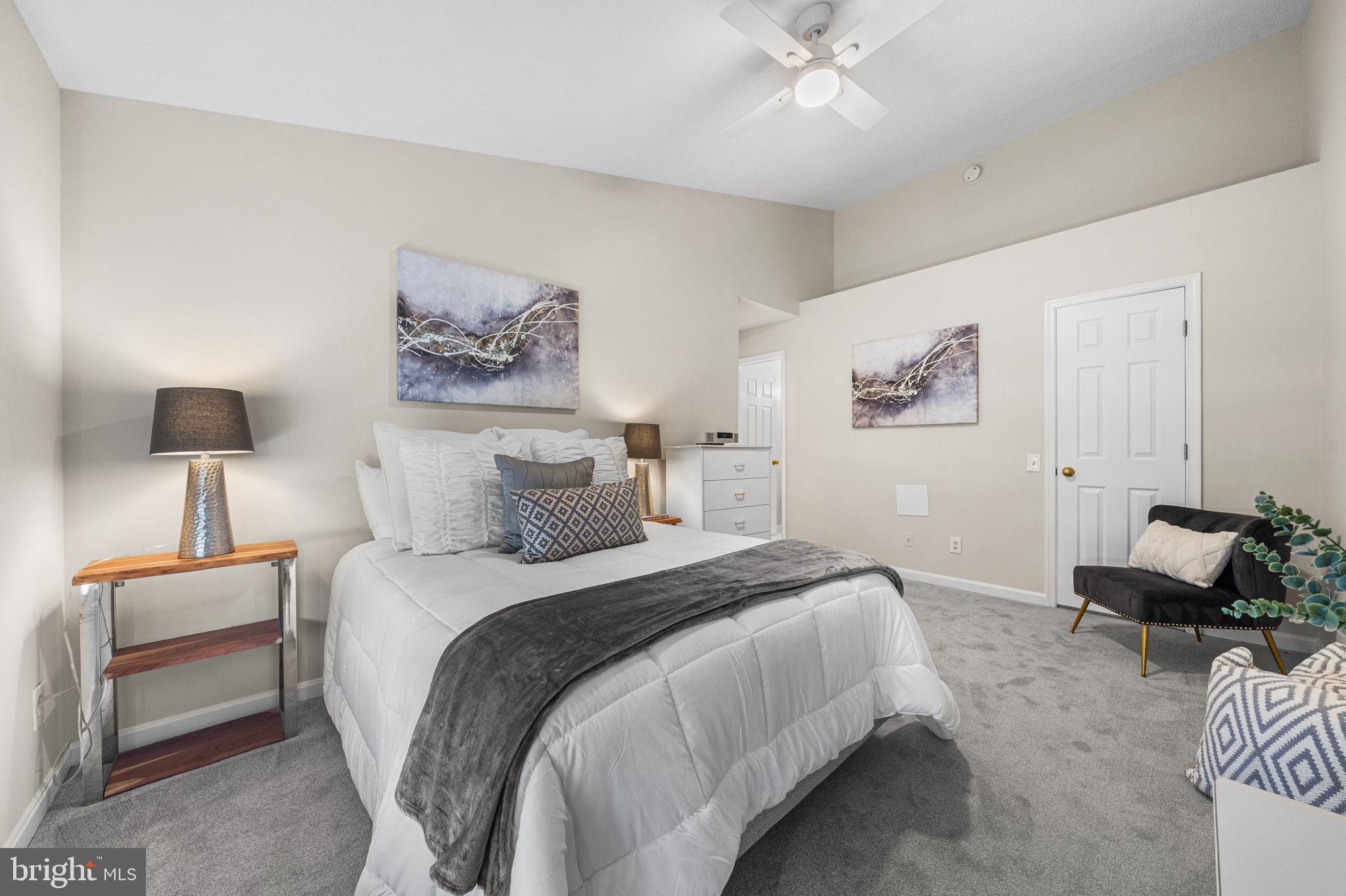 GUNSTON CORNER - Residential