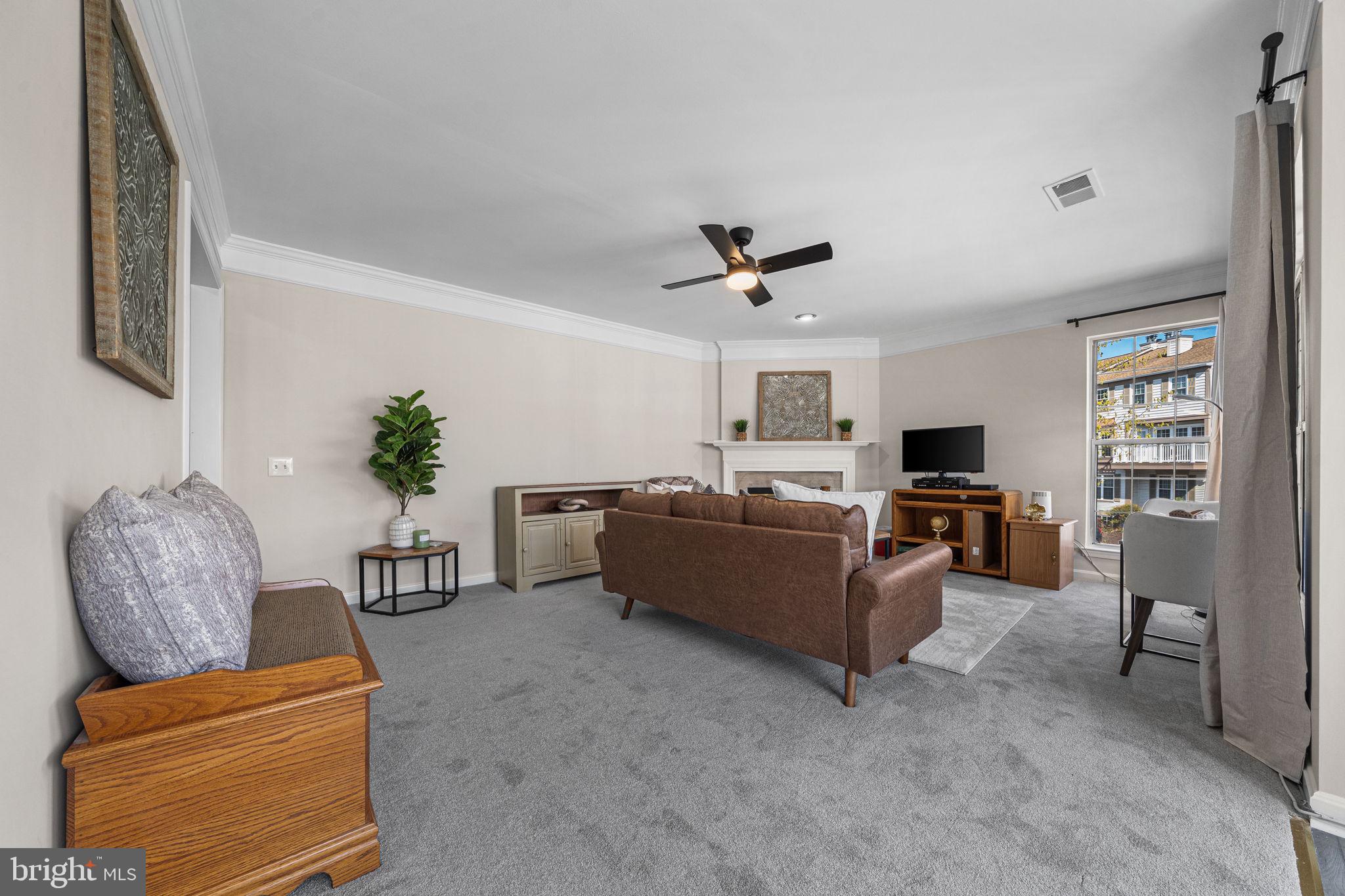 GUNSTON CORNER - Residential