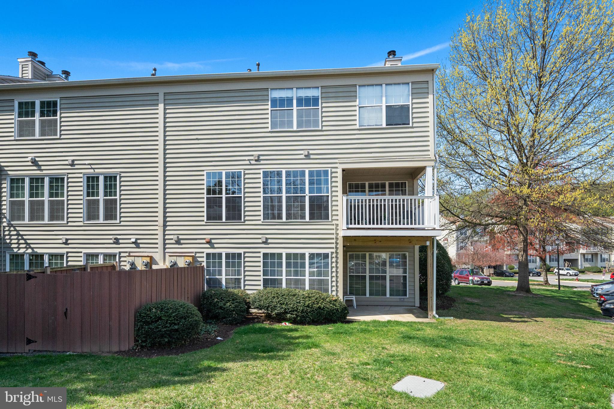 GUNSTON CORNER - Residential