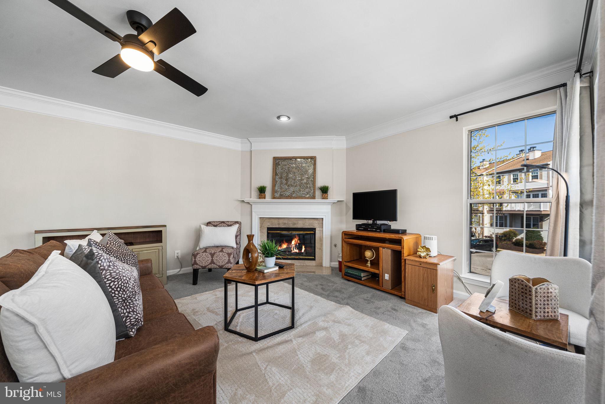 GUNSTON CORNER - Residential