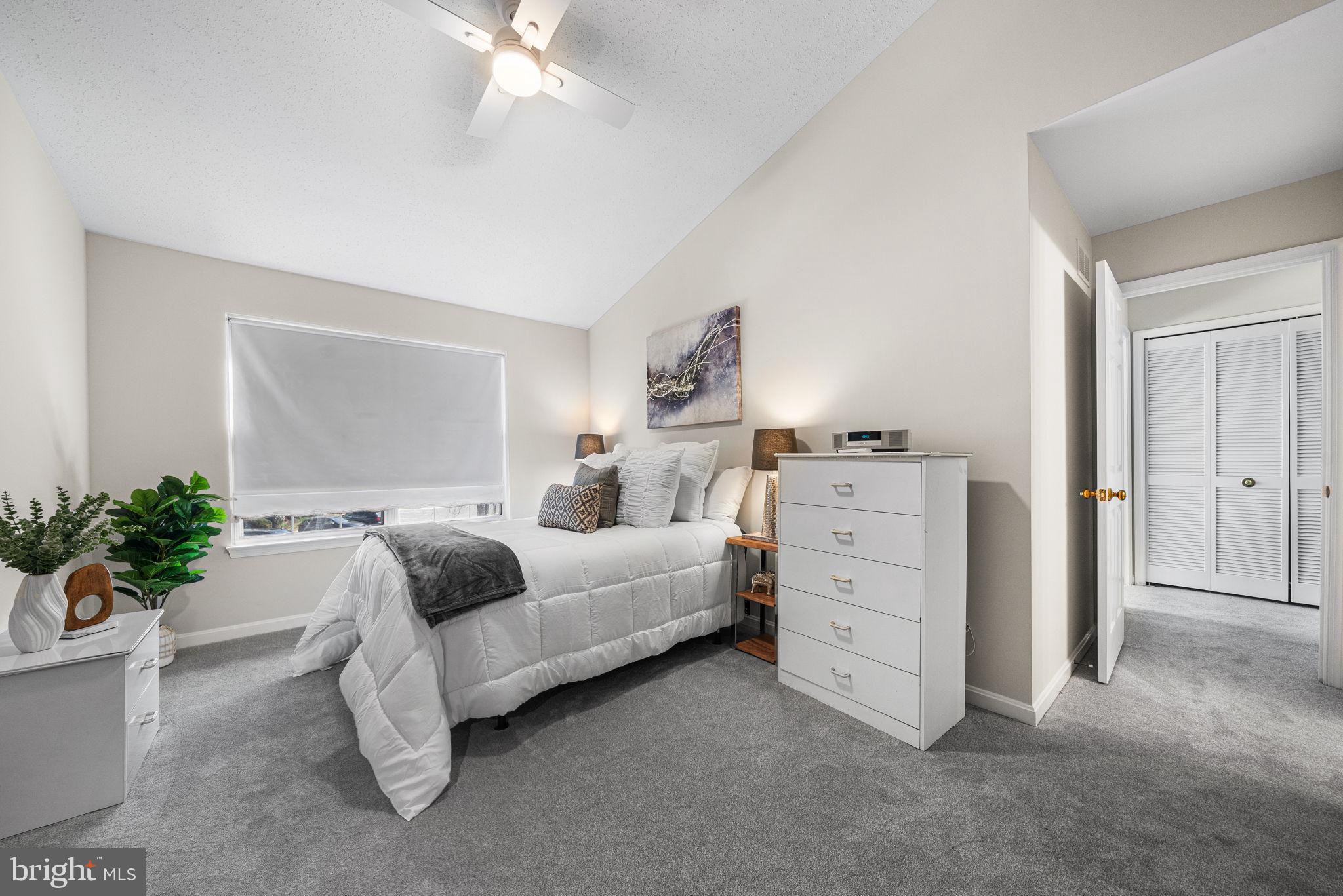 GUNSTON CORNER - Residential