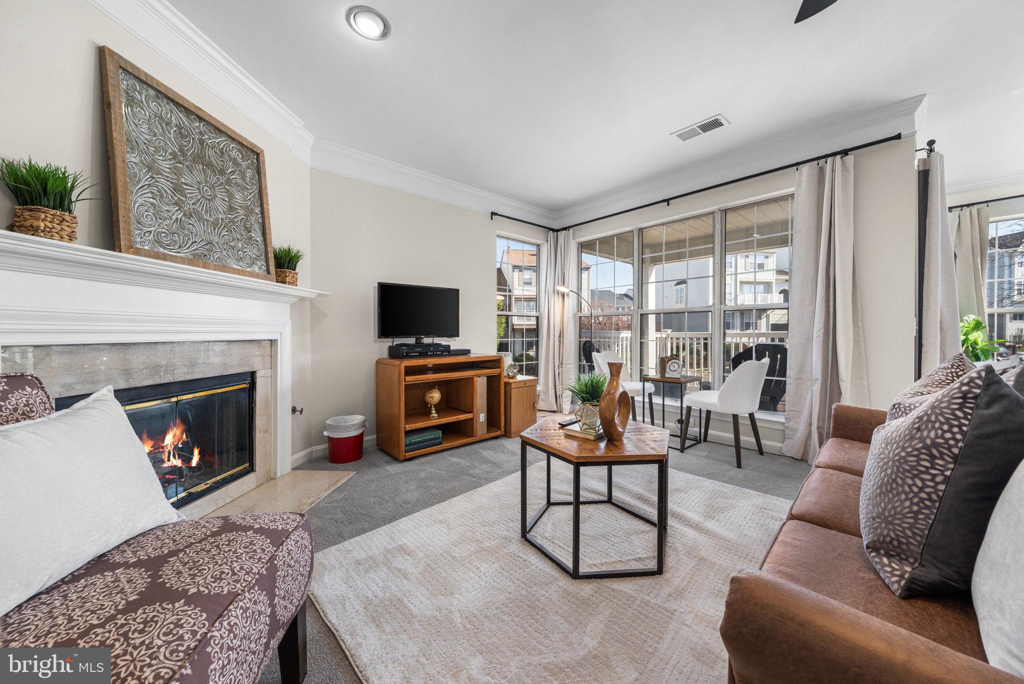 GUNSTON CORNER - Residential