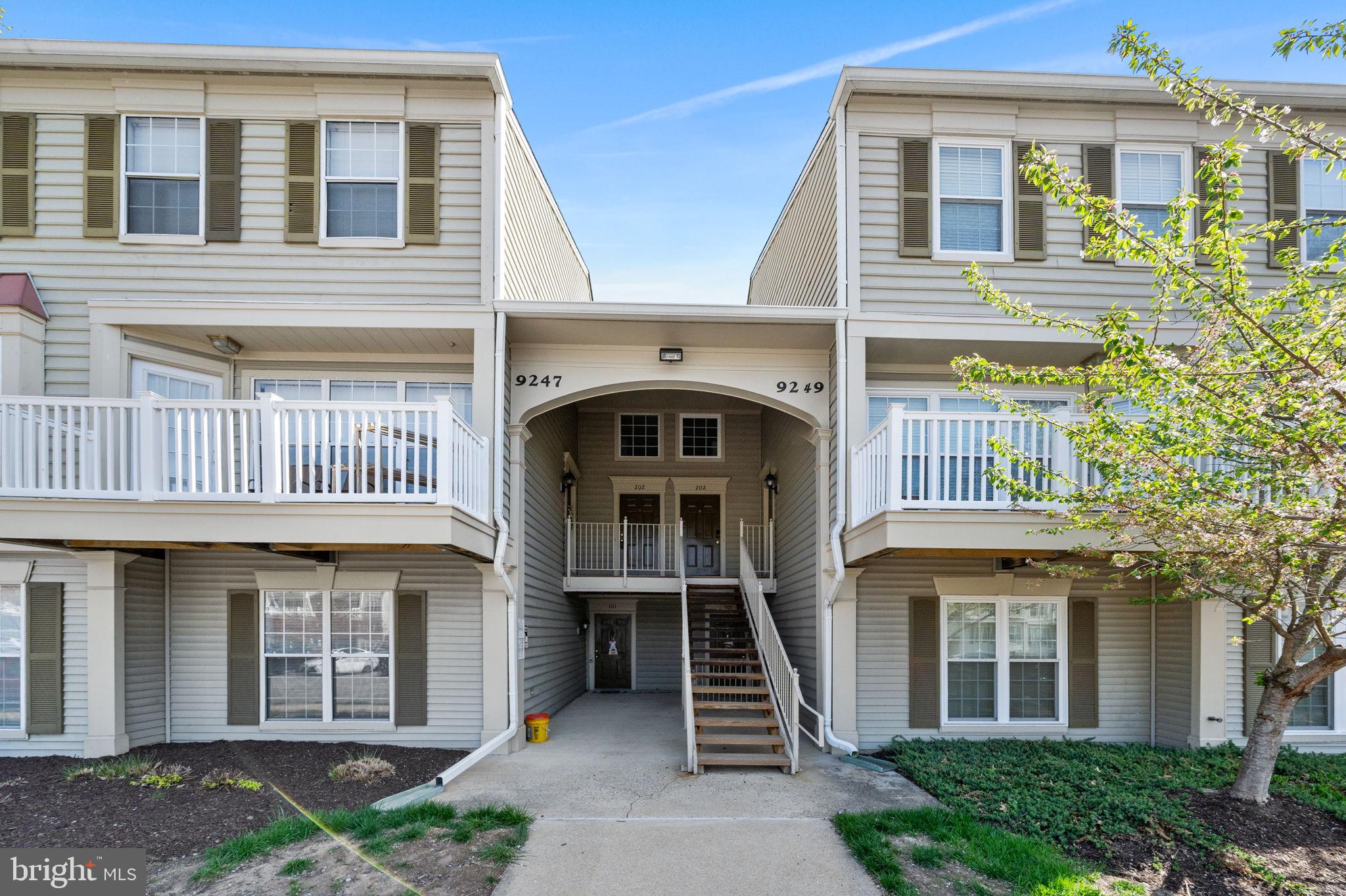 GUNSTON CORNER - Residential