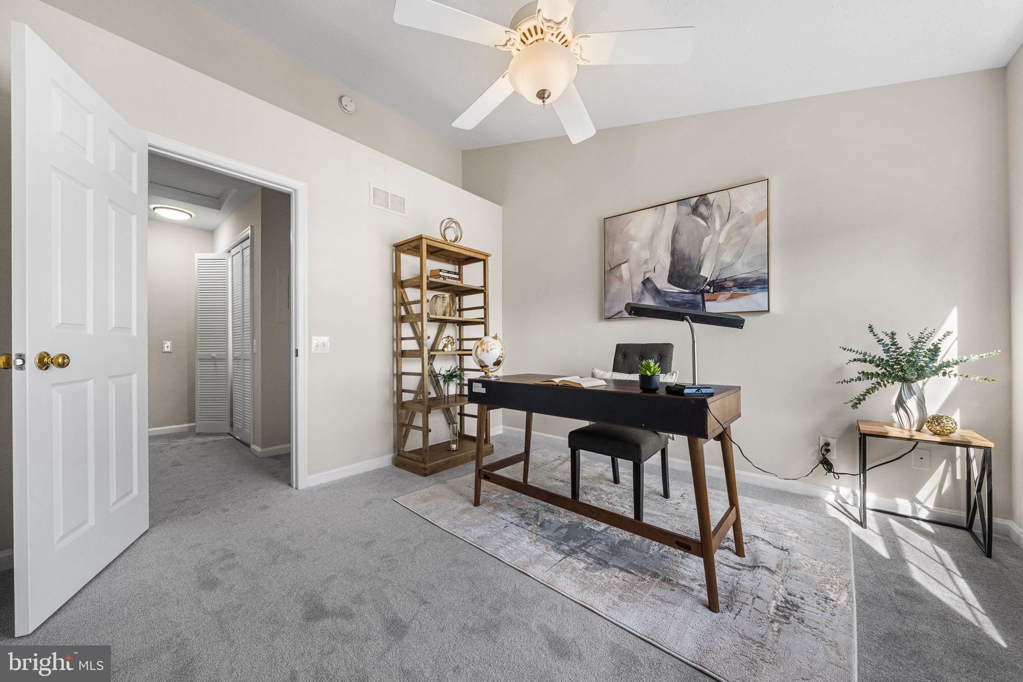 GUNSTON CORNER - Residential