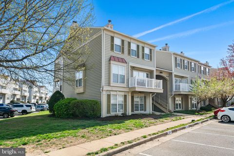 9247 CARDINAL FOREST LANE 202 LORTON VA 22079