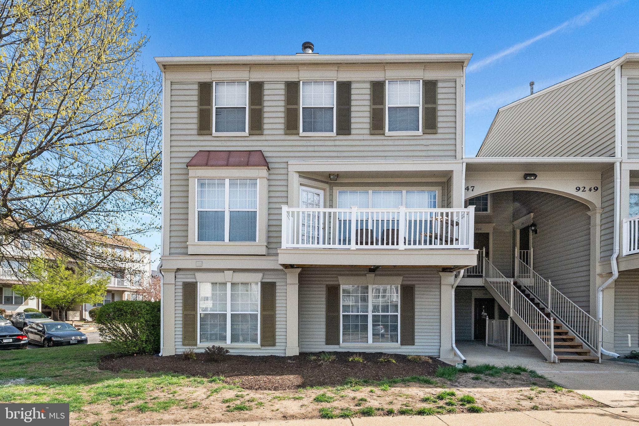 GUNSTON CORNER - Residential