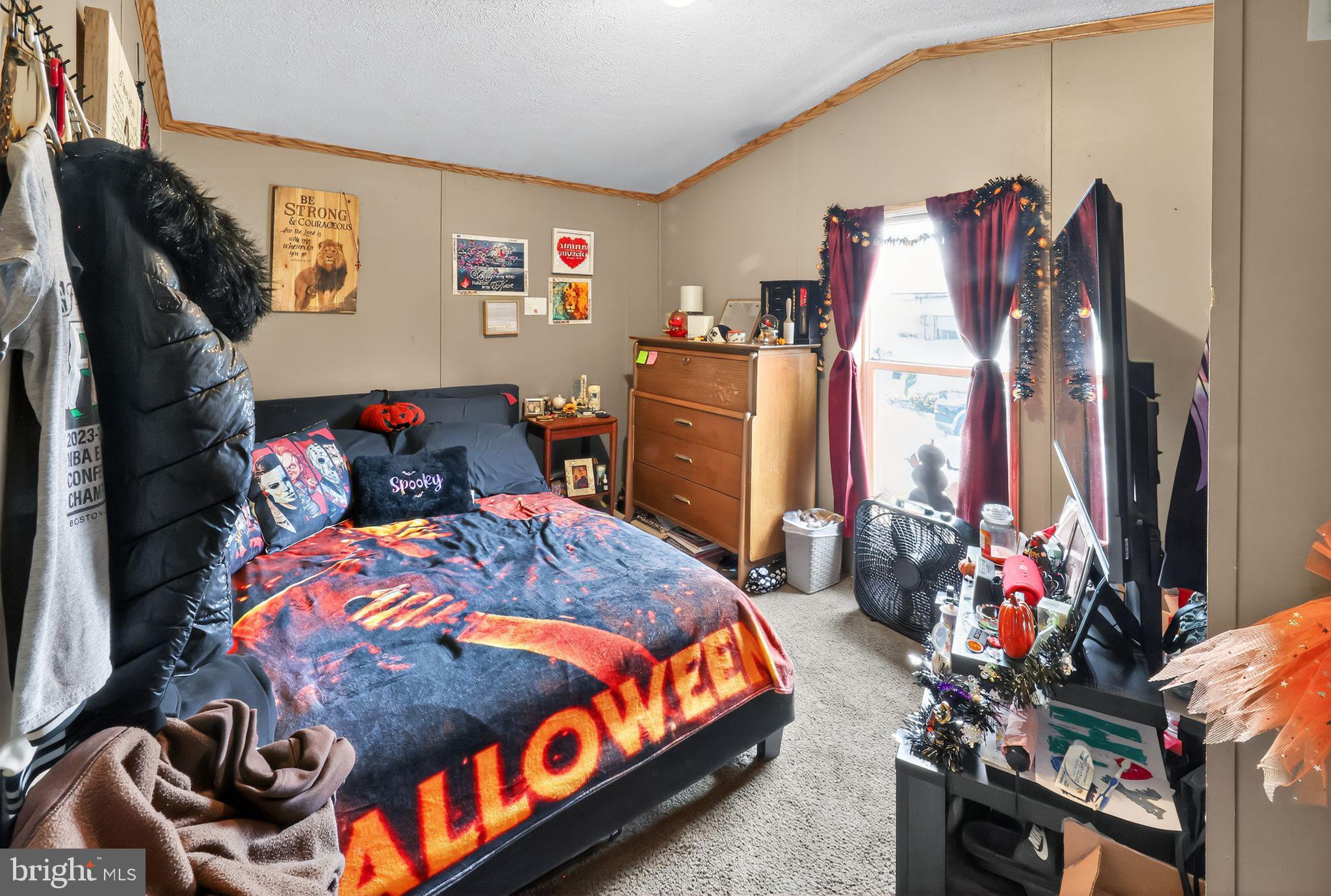 HIDDEN VALLEY ESTATES - Residential